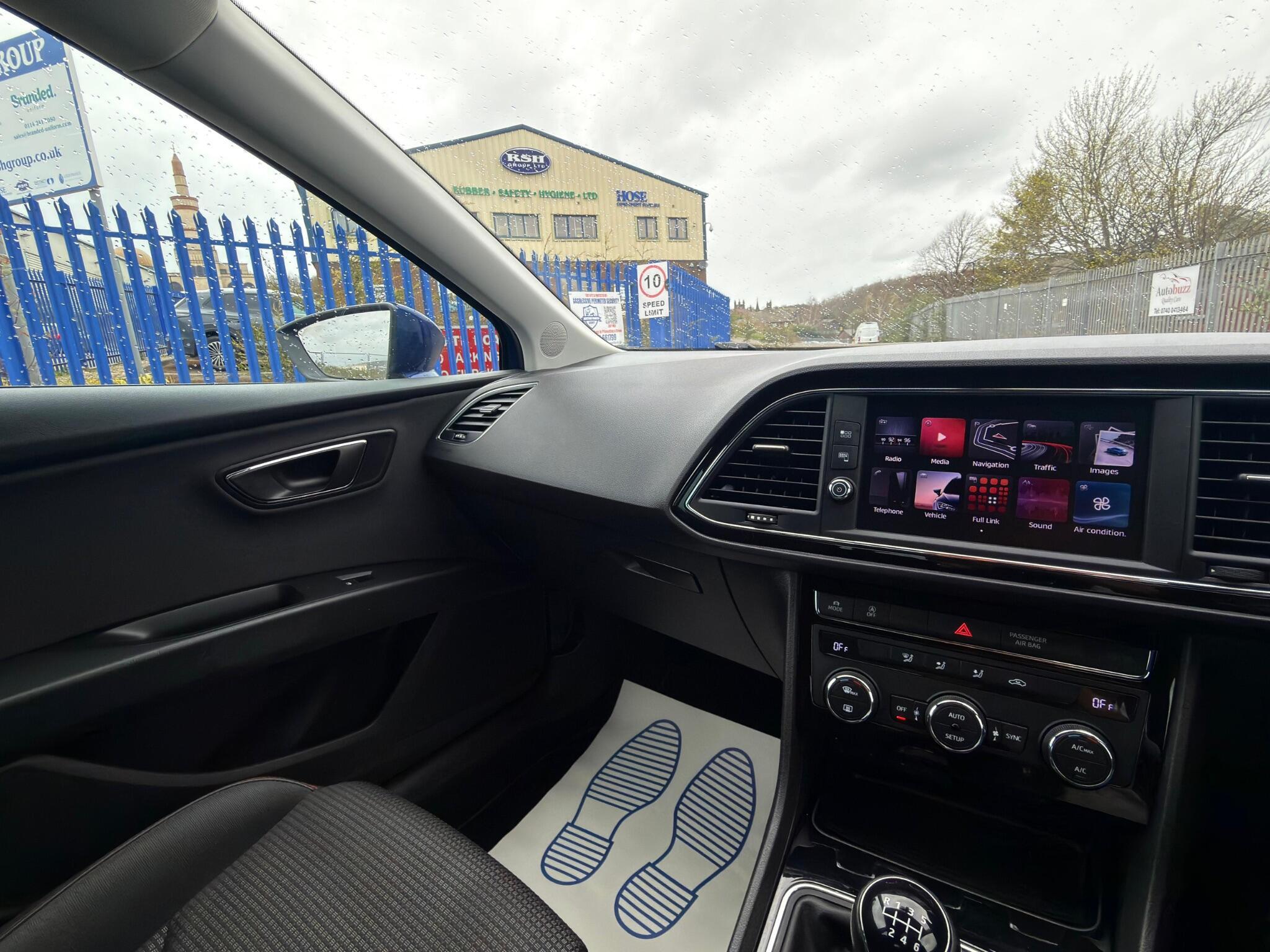 SEAT Leon - Image 21