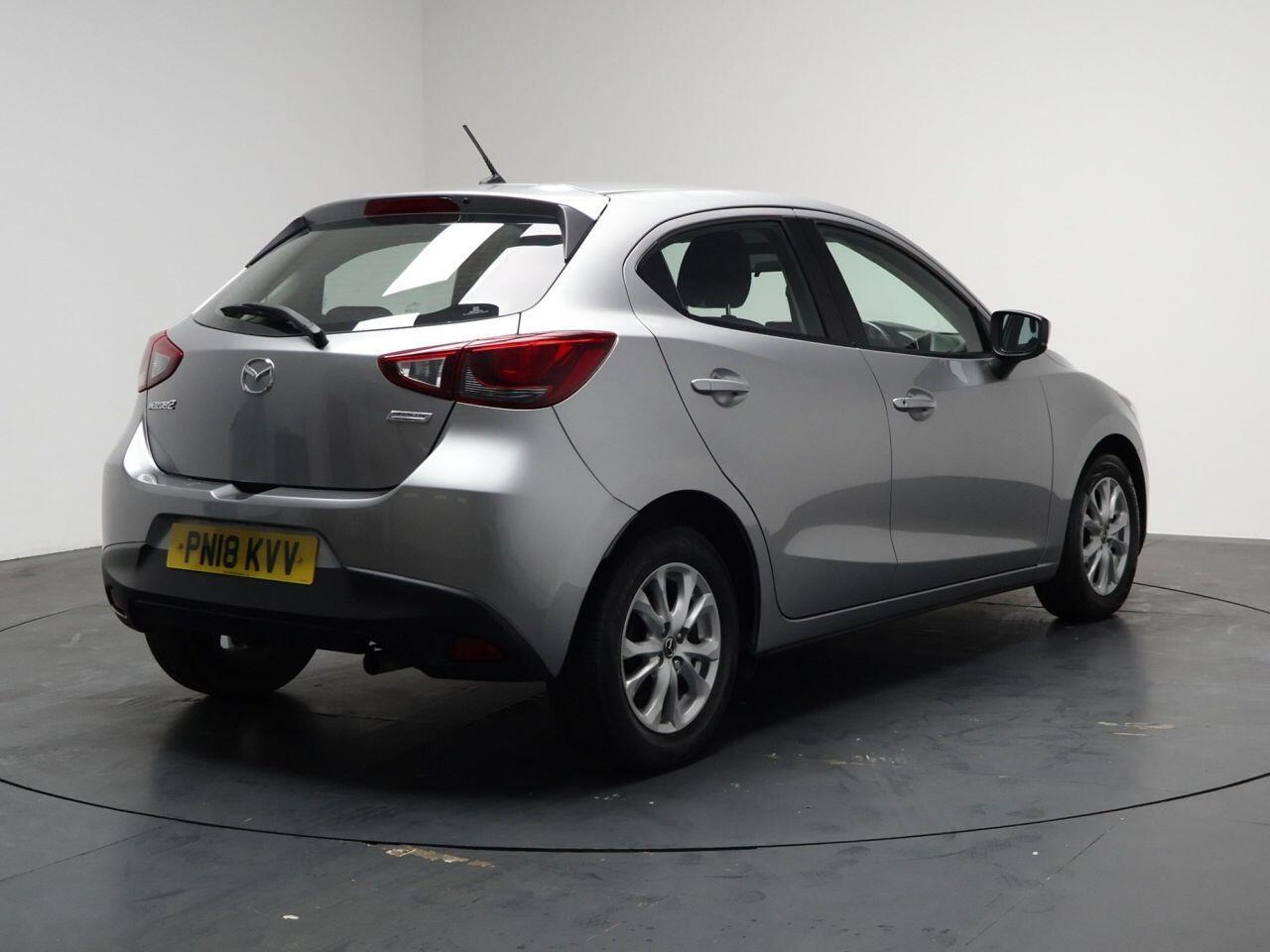 Mazda MAZDA2 - Image 14