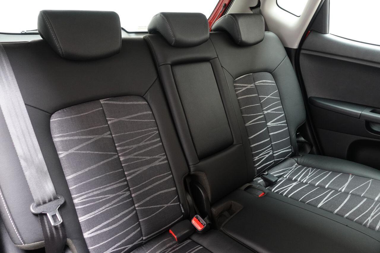 Kia Venga - Image 18