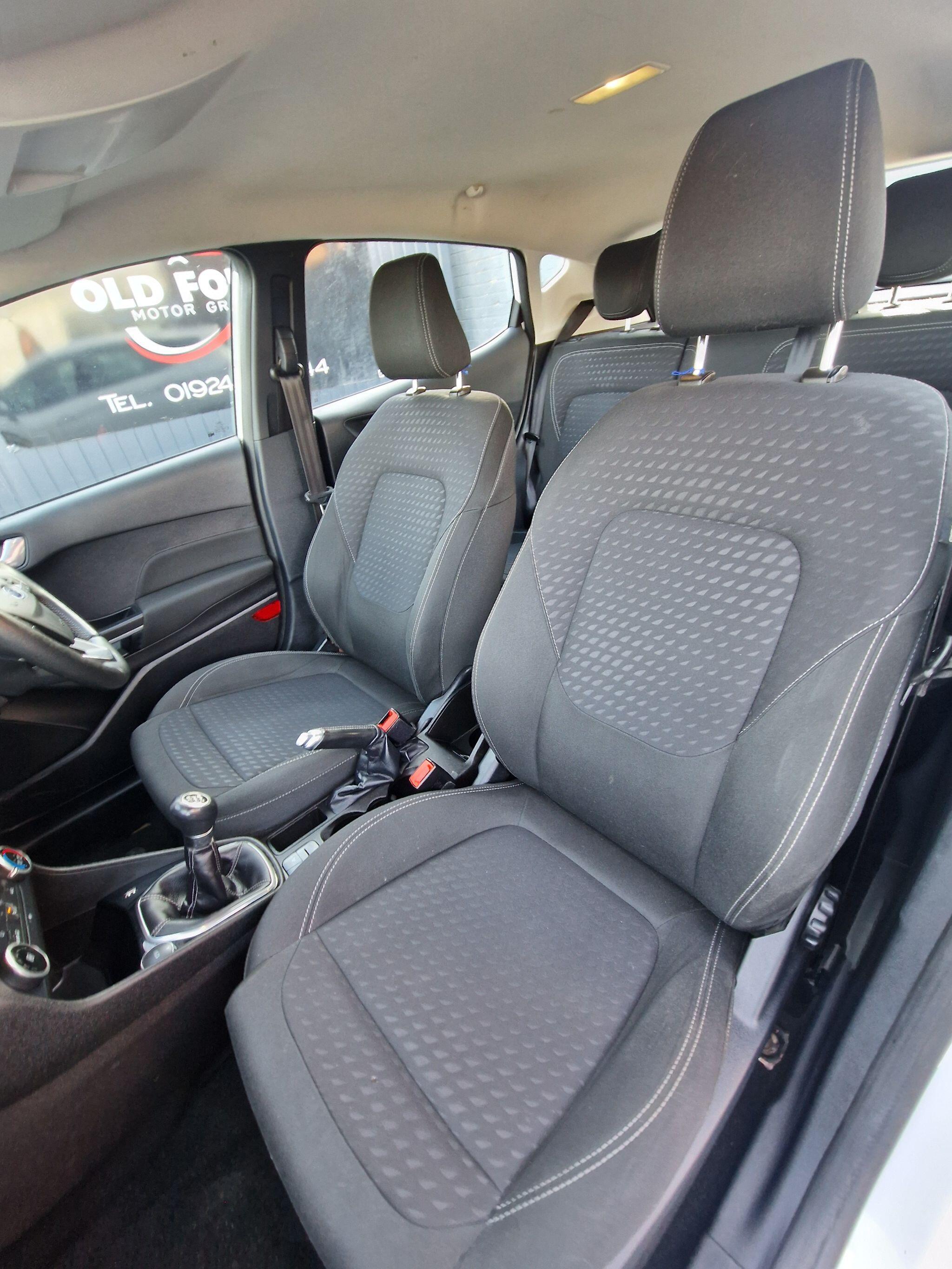 Ford Fiesta - Image 37