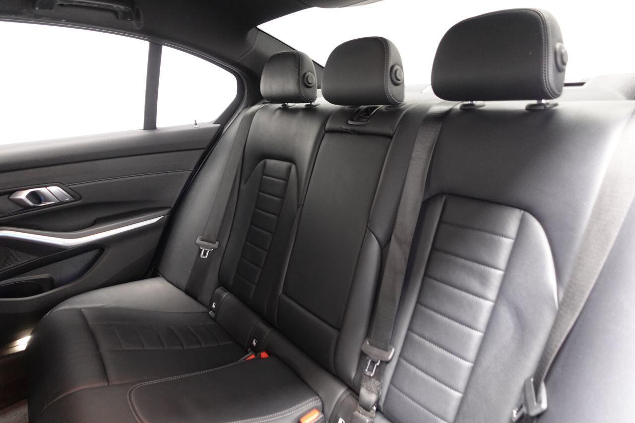 BMW 3 Series - Image 20