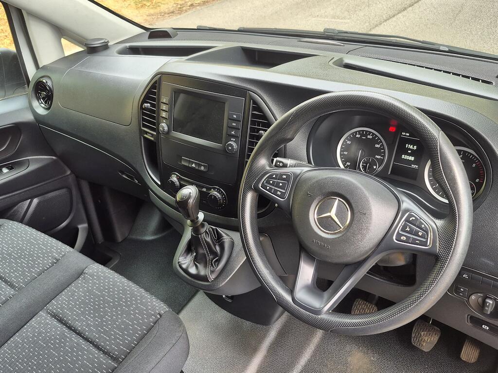 Mercedes Vito - Image 13