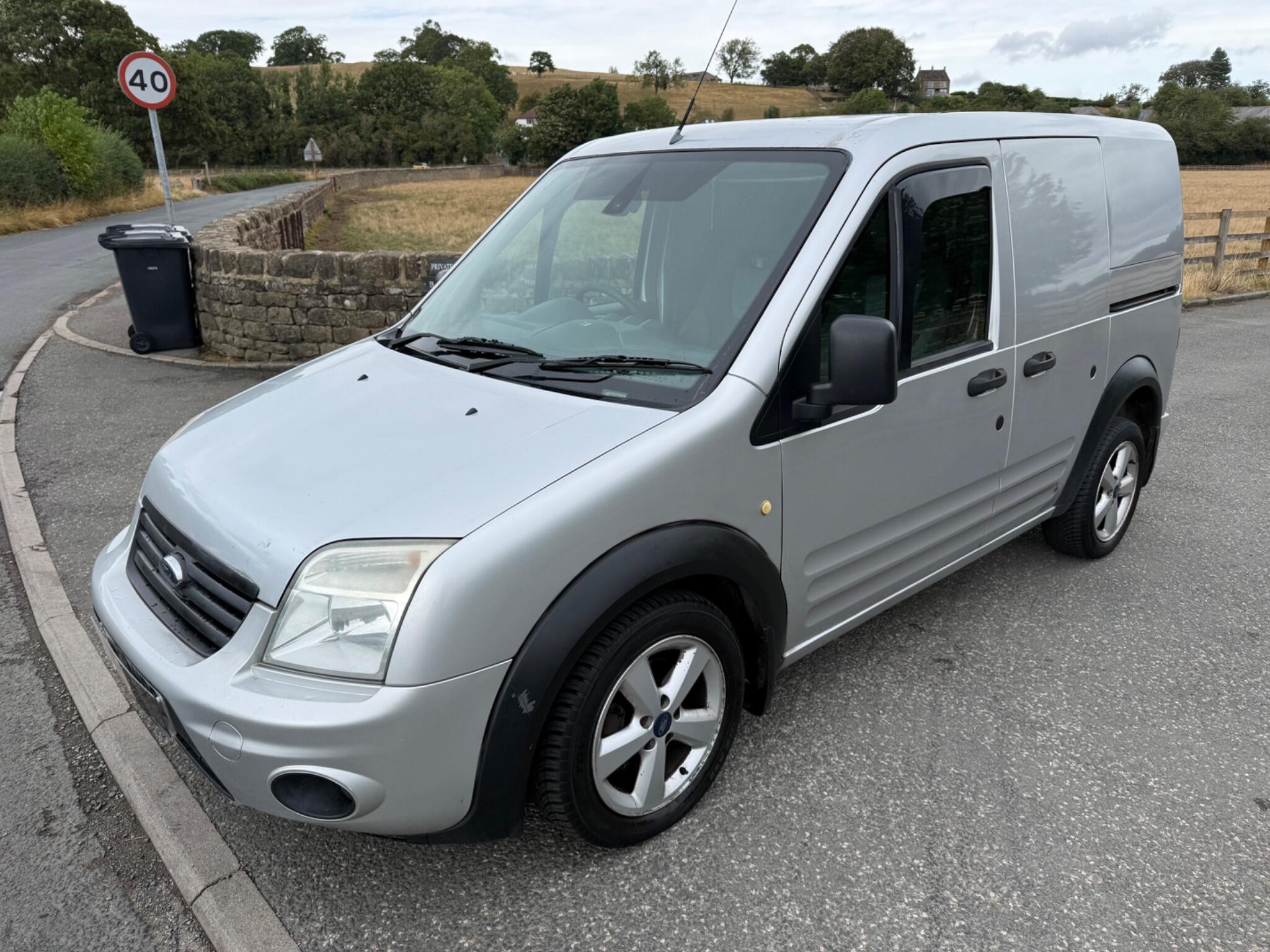 Ford Transit Connect - Image 6