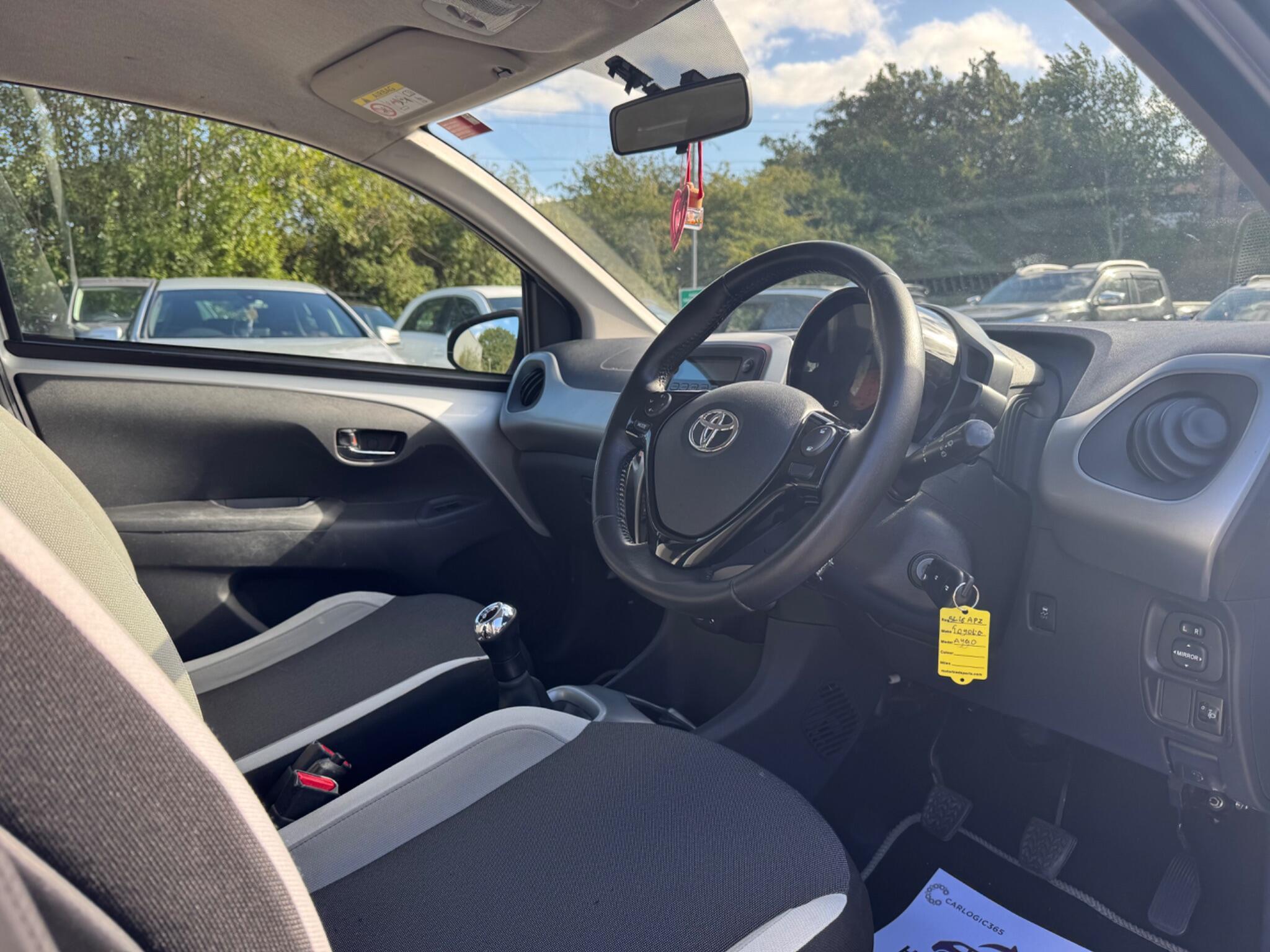Toyota Aygo - Image 18