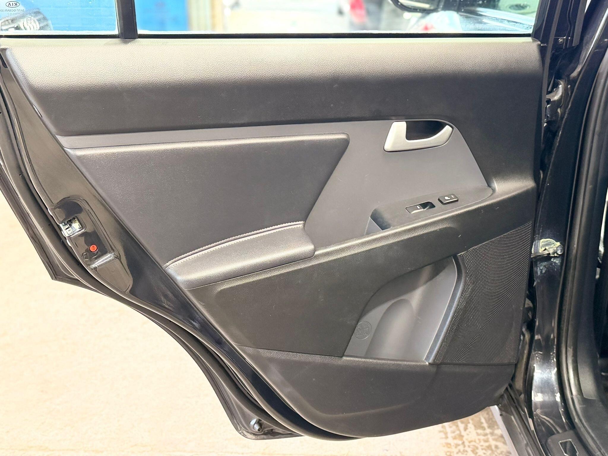 Kia Sportage - Image 19