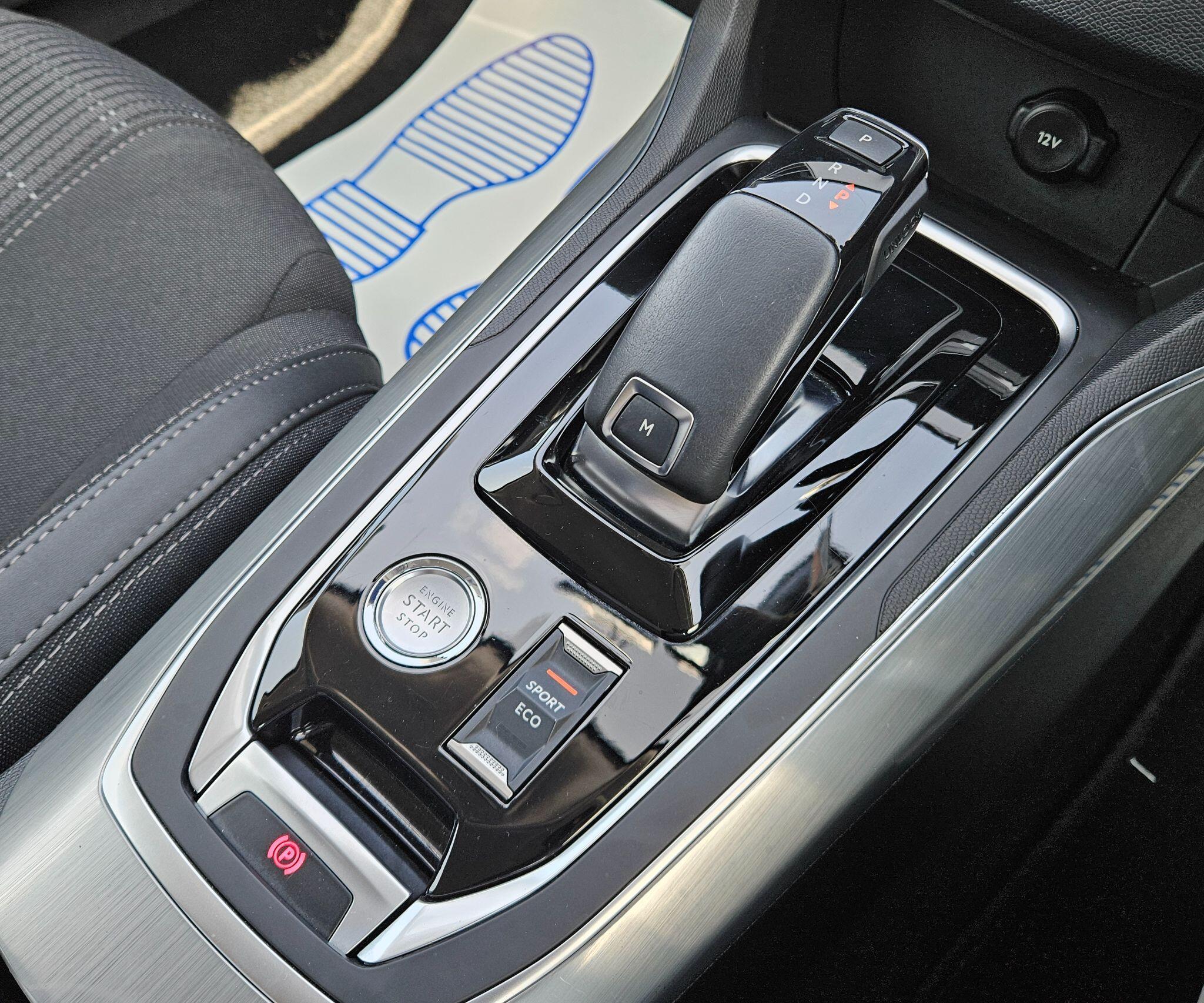 Peugeot 308 - Image 3