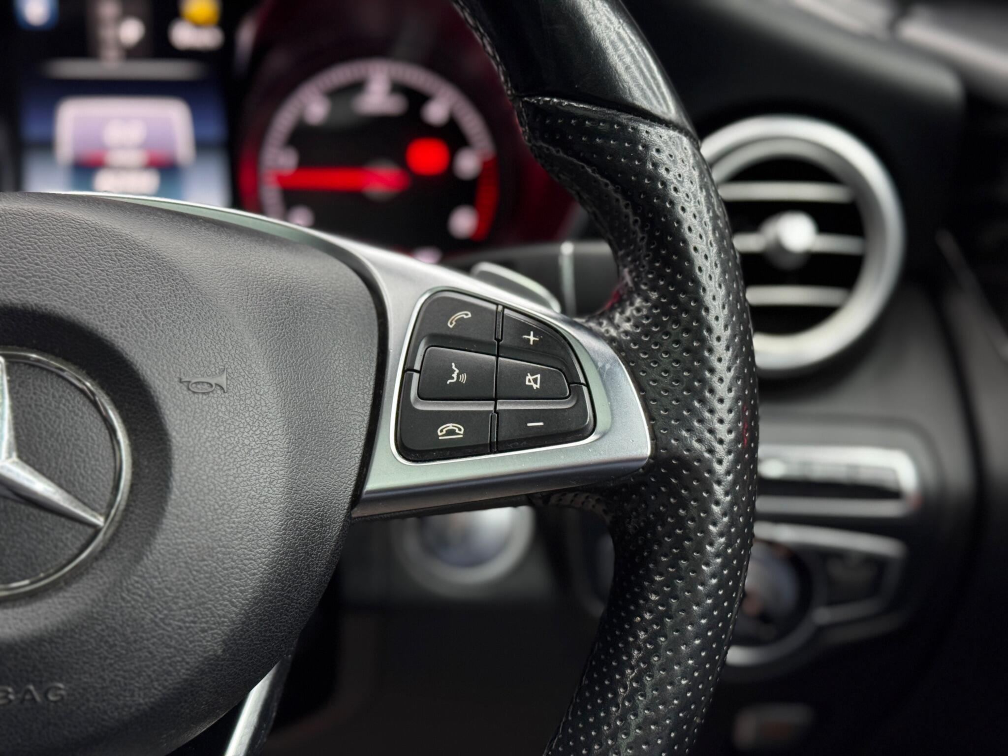 Mercedes GLC - Image 21