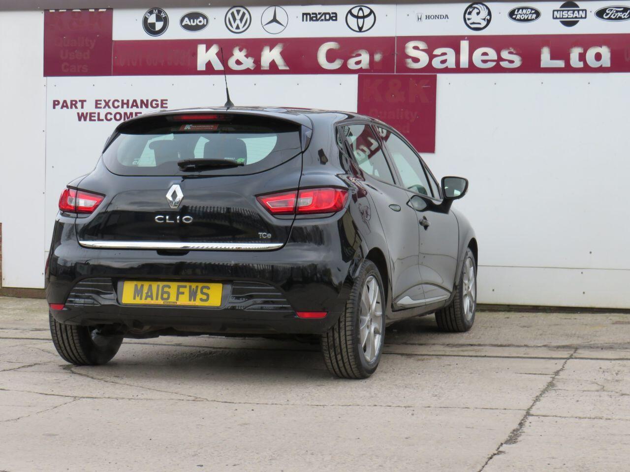 Renault Clio - Image 27