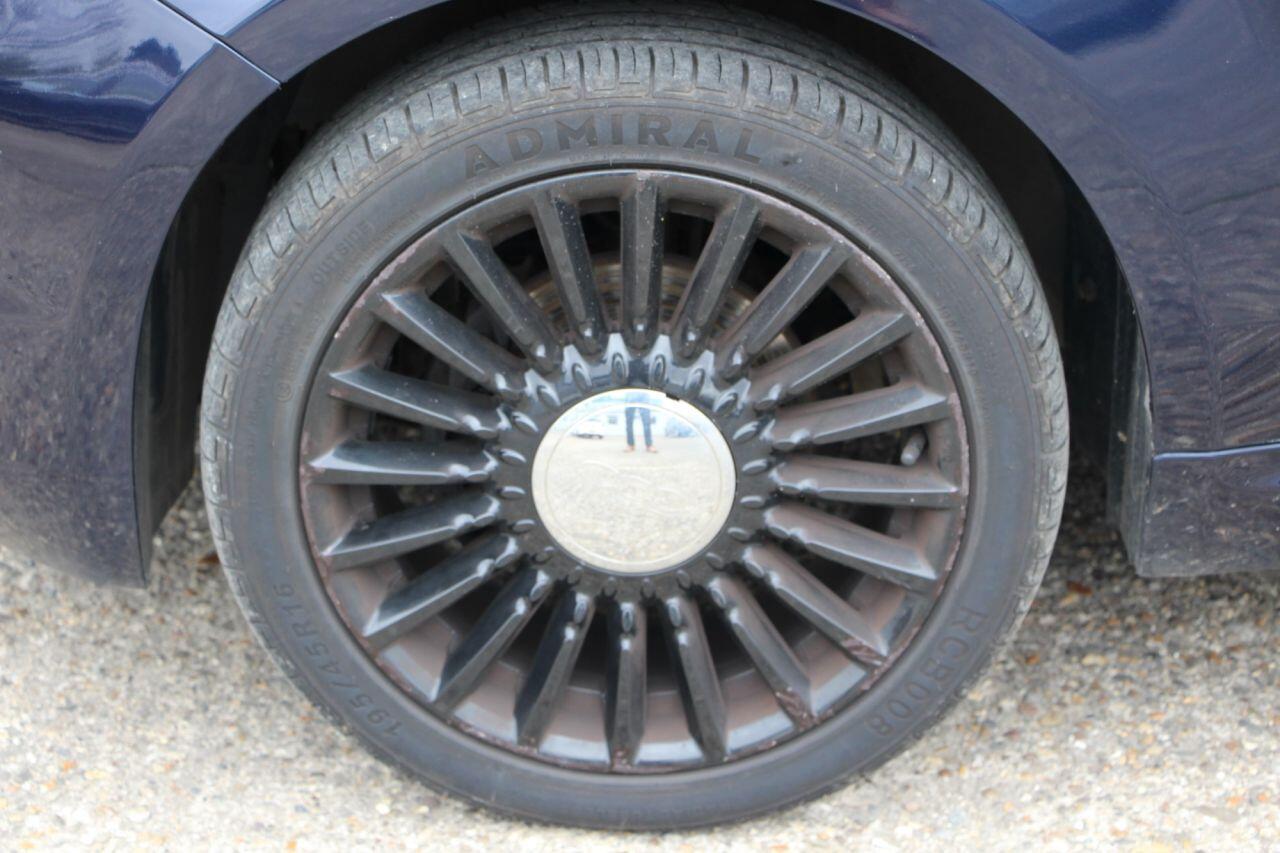 Fiat 500 - Image 15
