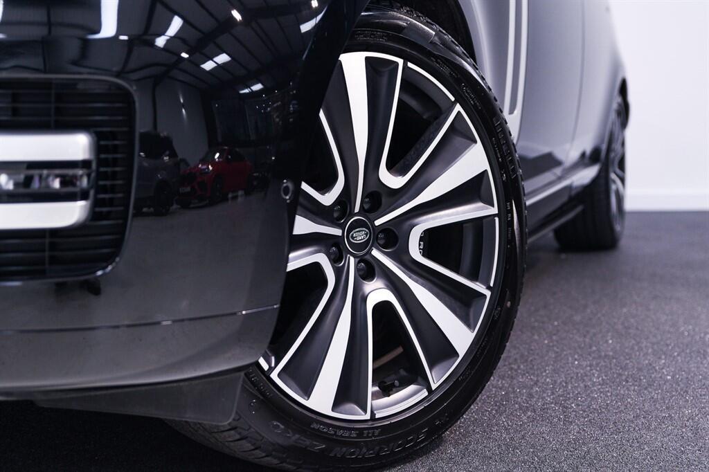 Land Rover Range Rover - Image 9