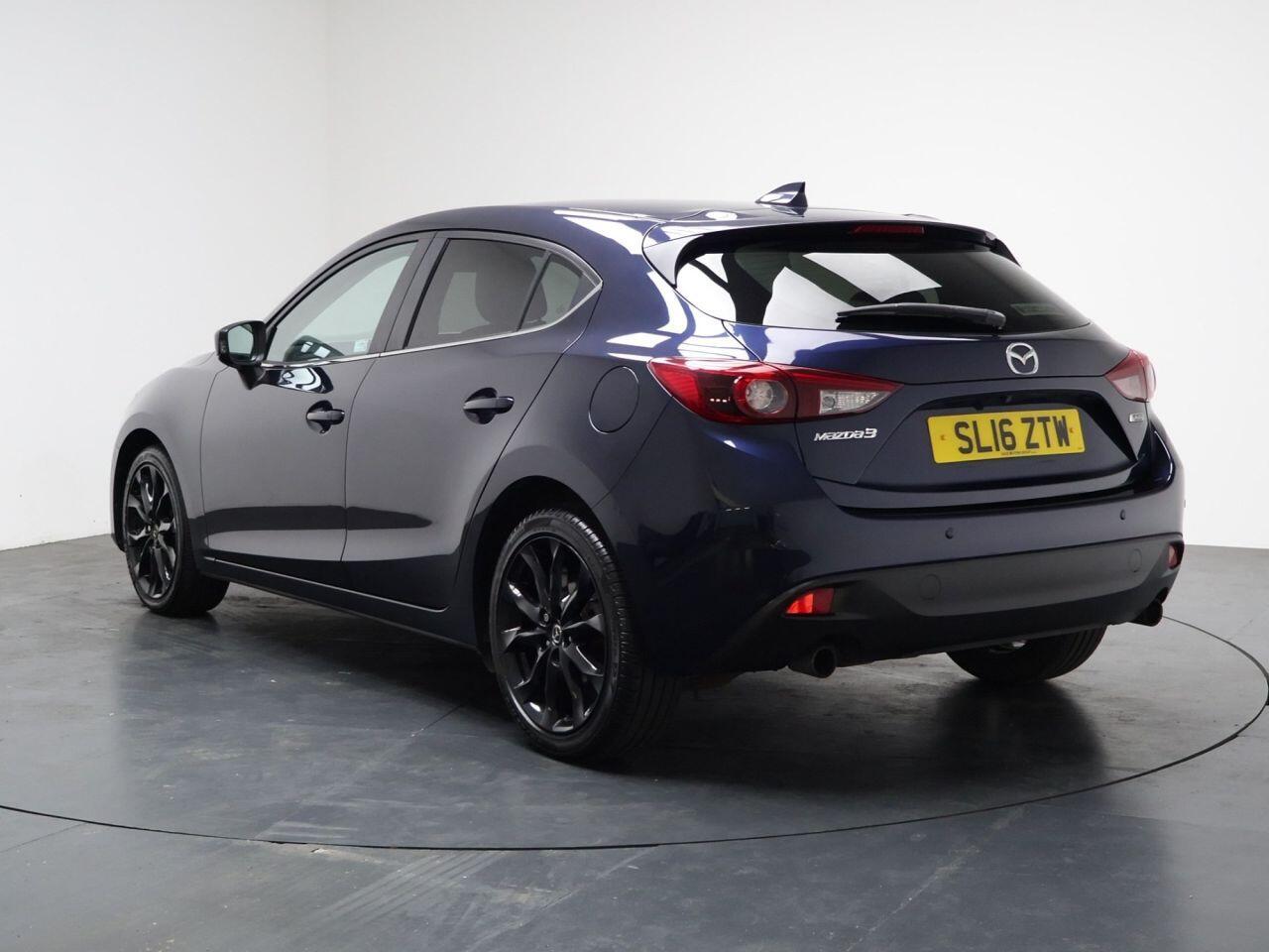 Mazda MAZDA3 - Image 5