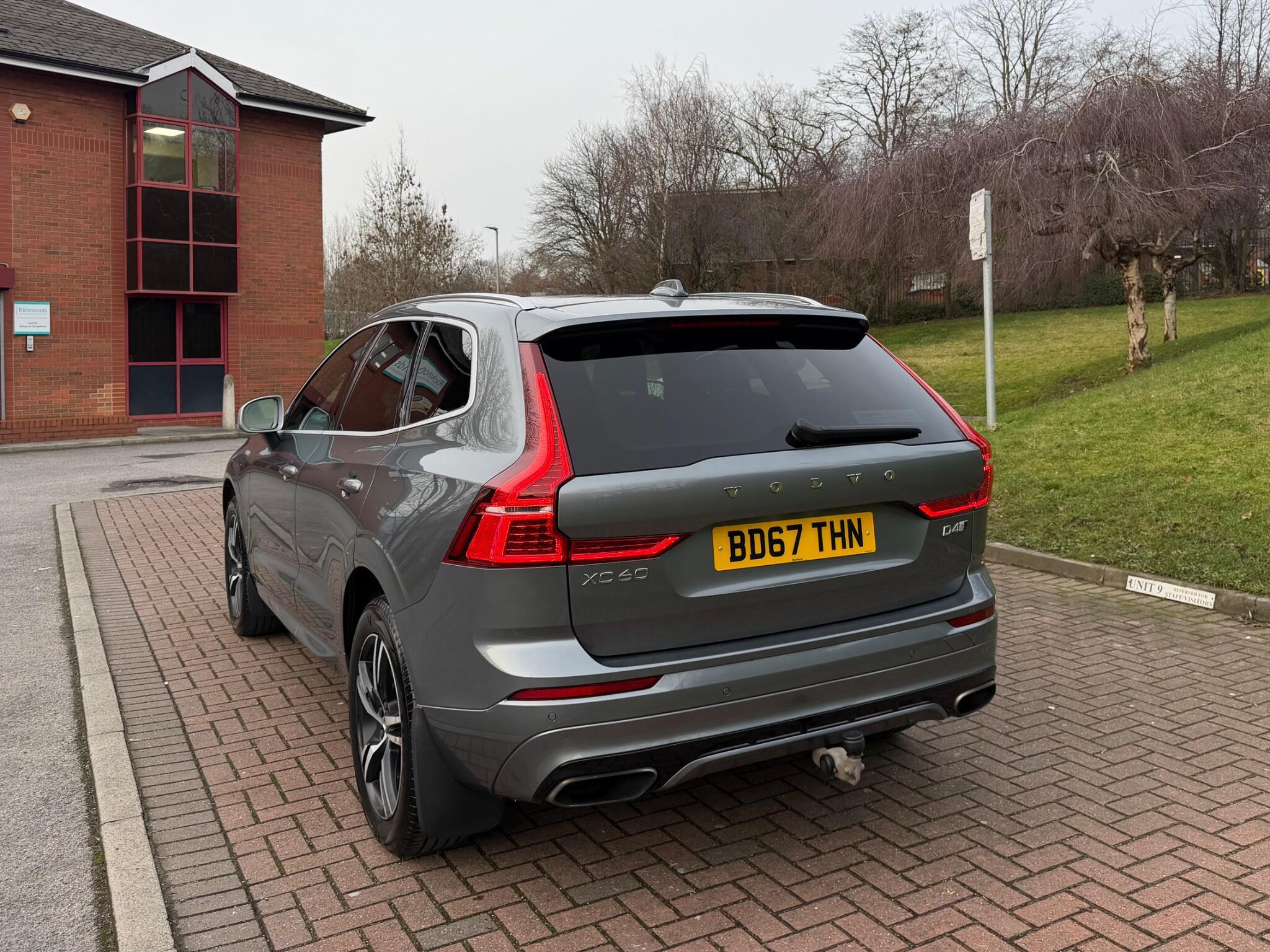 Volvo XC60 - Image 9