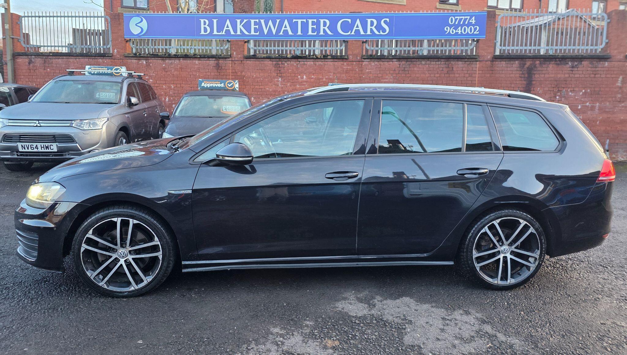 Volkswagen Golf - Image 4