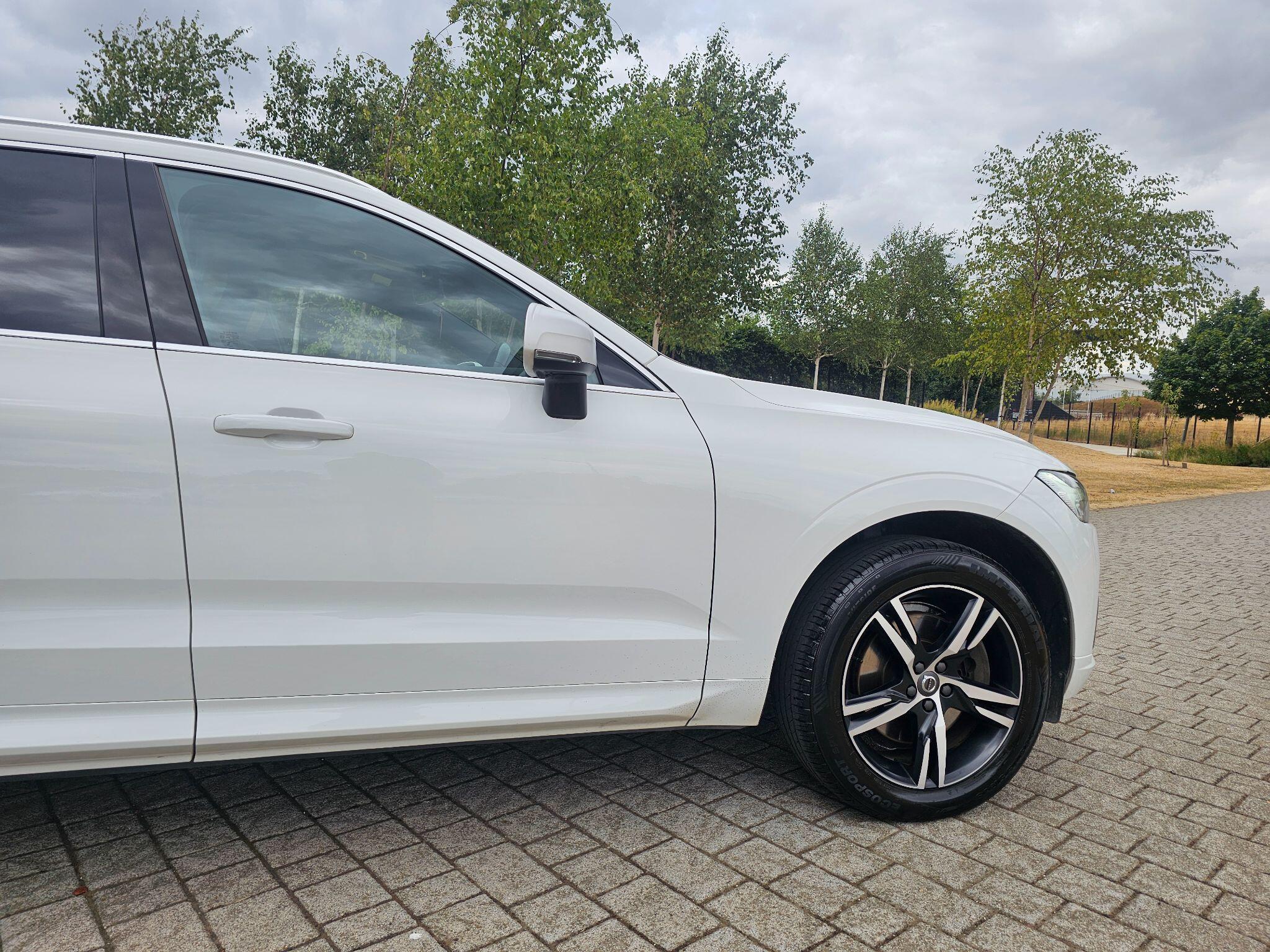 Volvo XC60 - Image 9