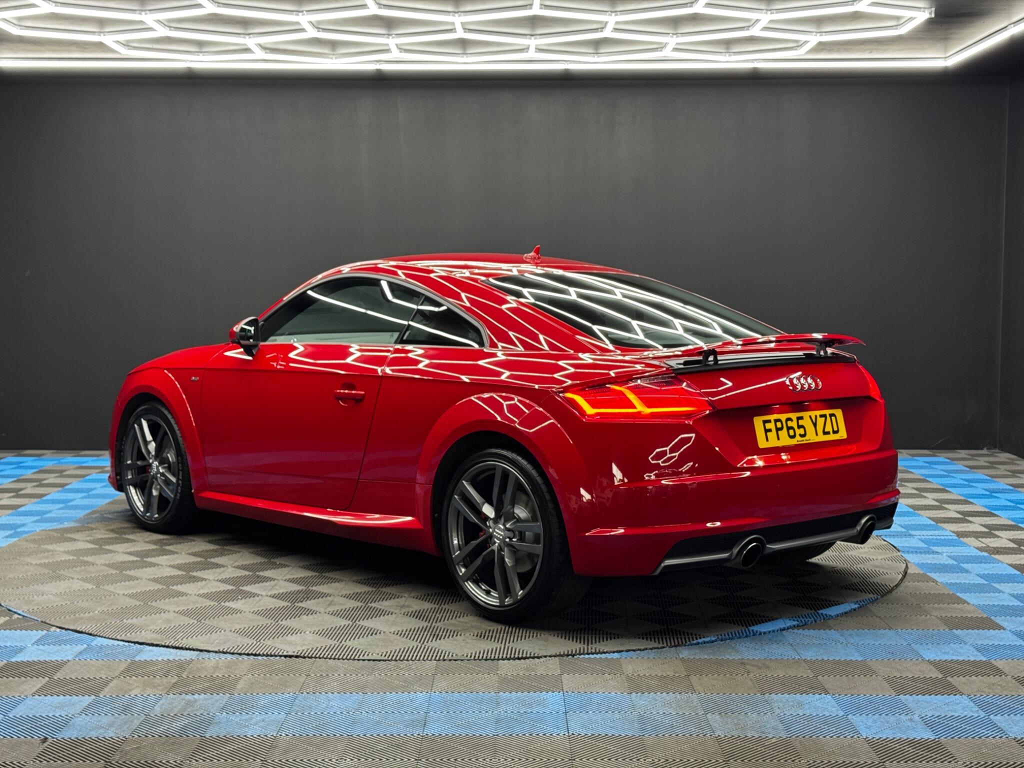 Audi TT - Image 7