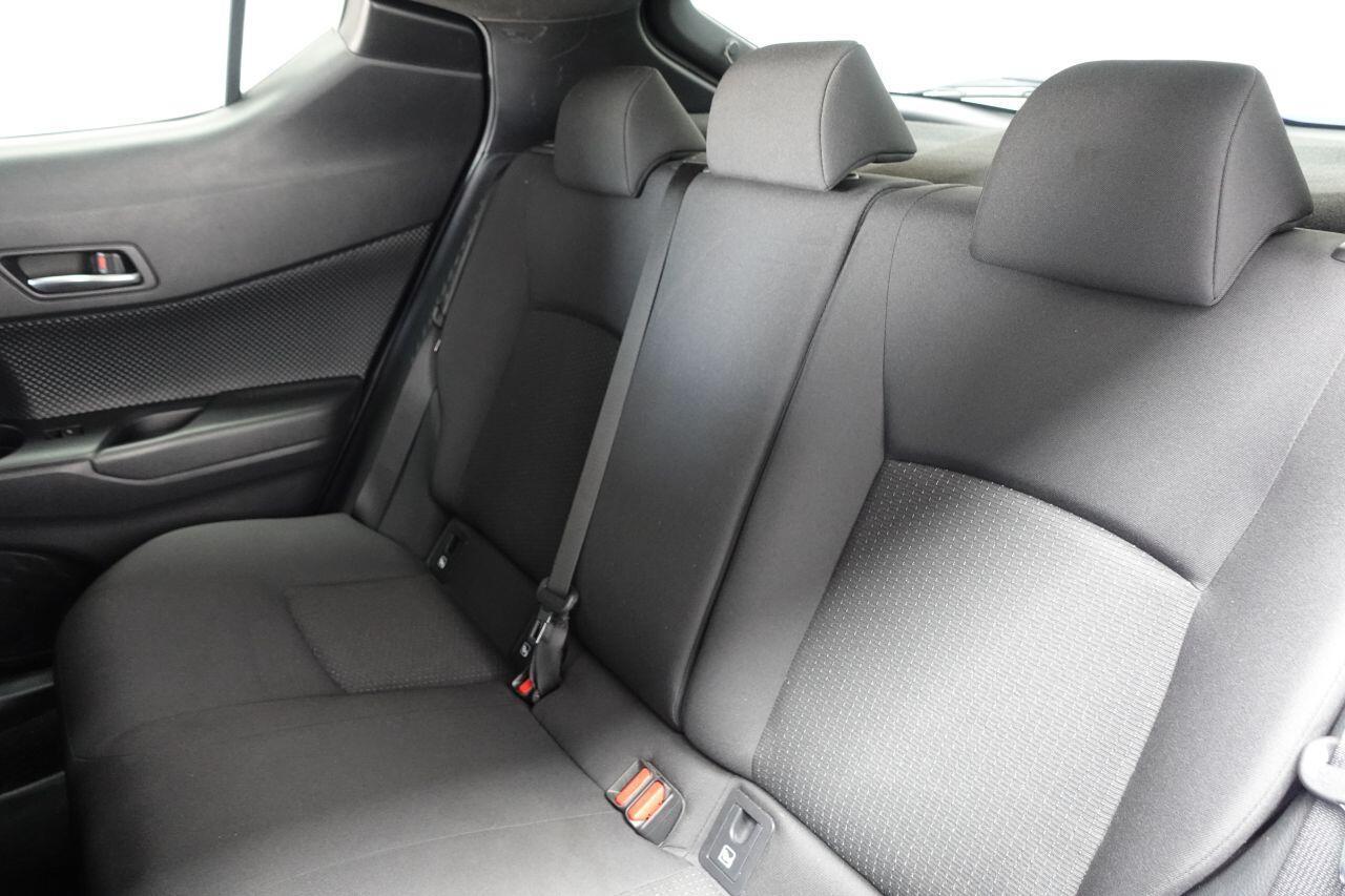 Toyota C-Hr - Image 20