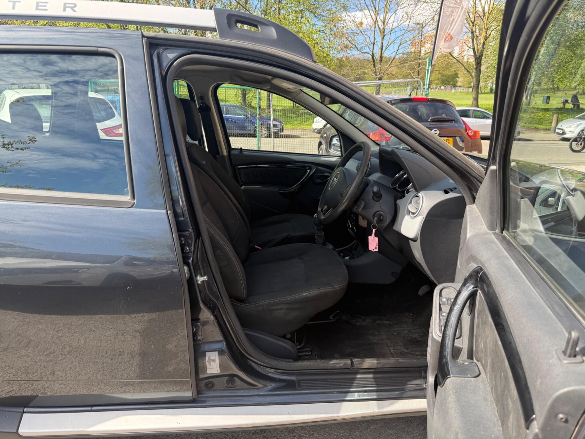 Dacia Duster - Image 18