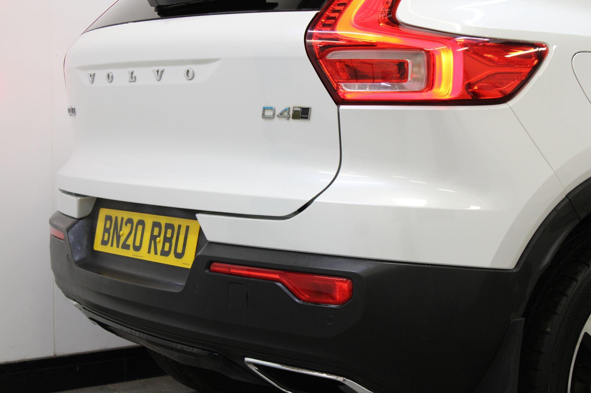 Volvo XC40 - Image 12