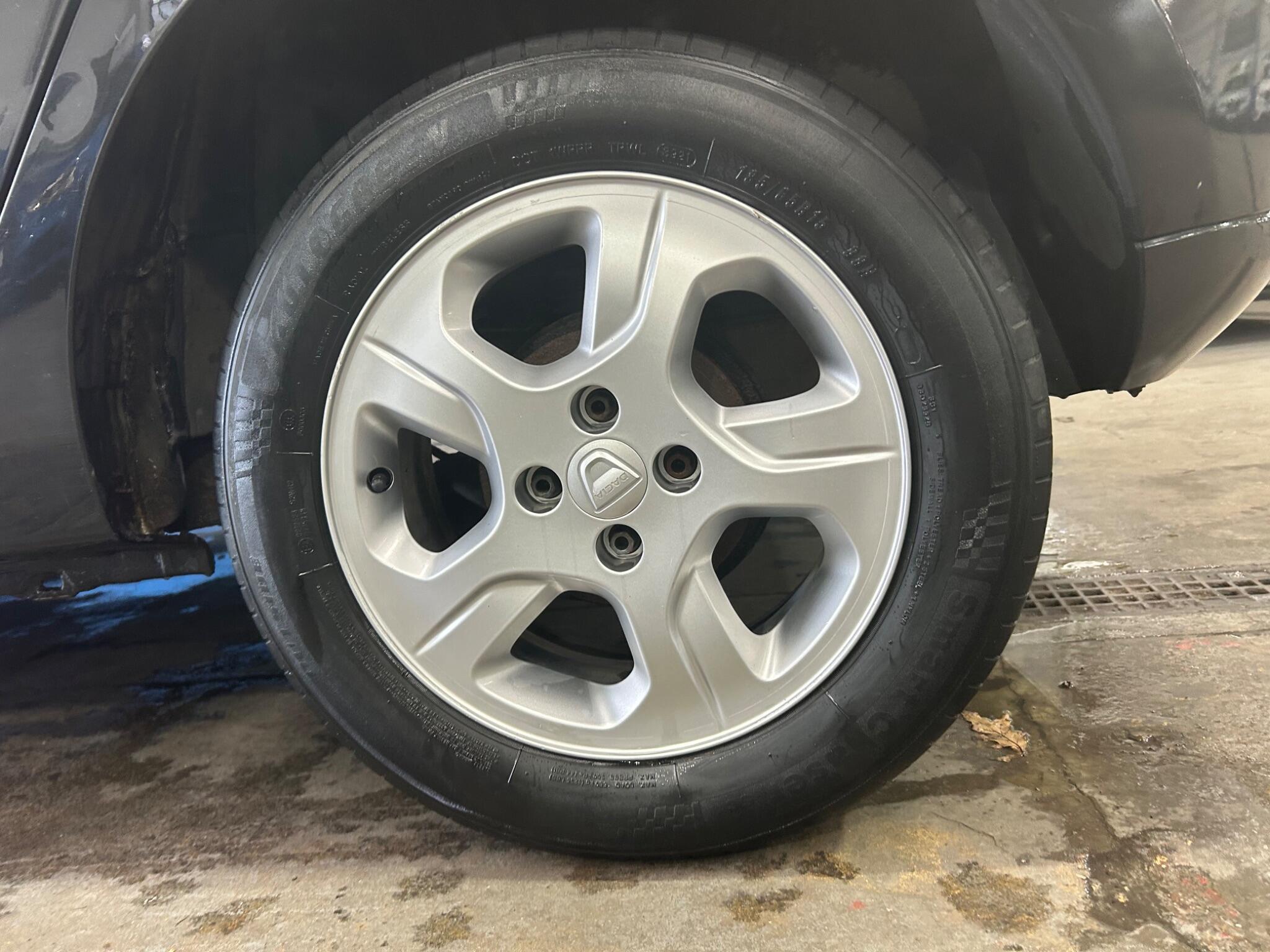 Dacia Sandero - Image 18