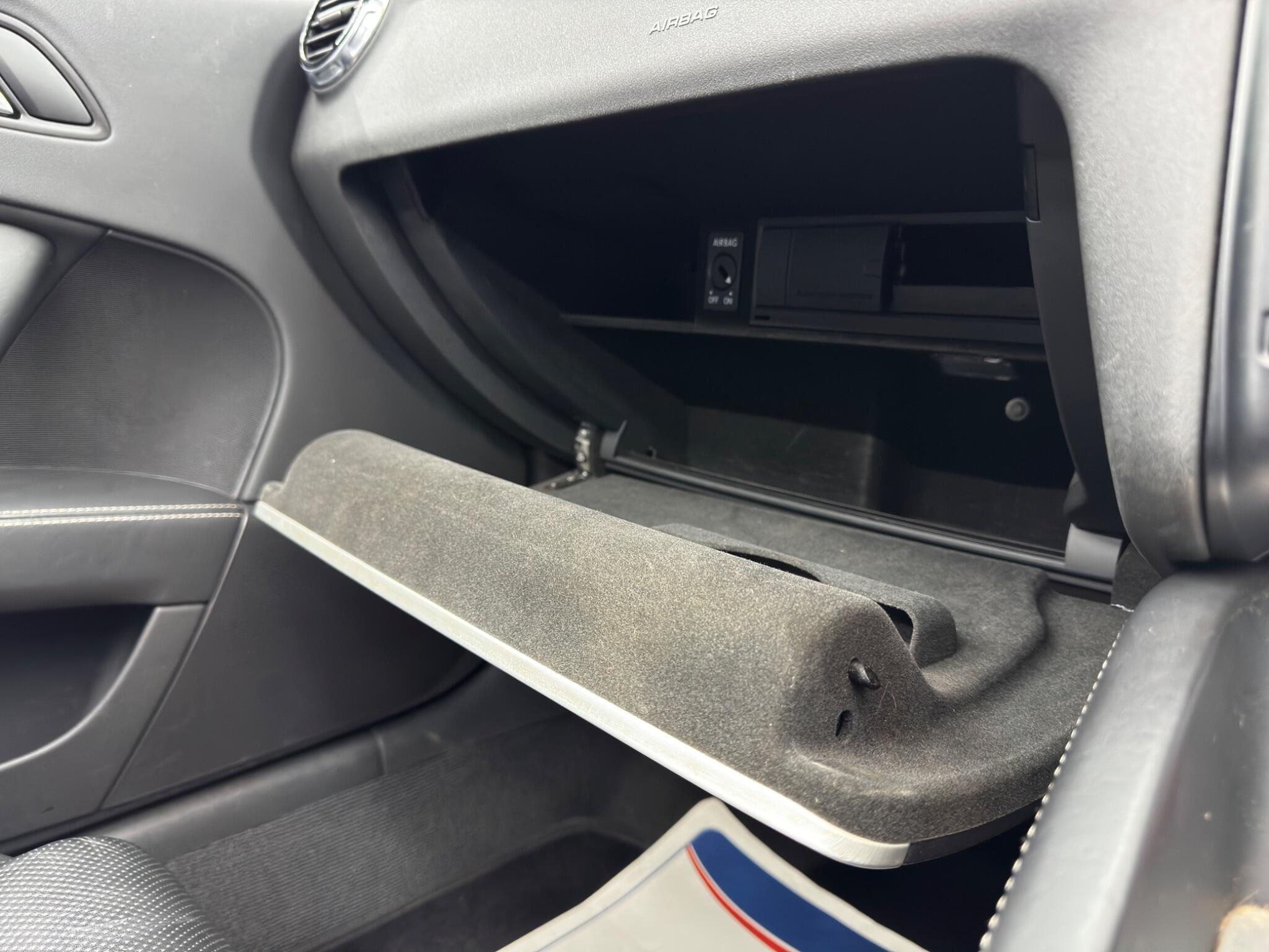 Audi TT RS - Image 32