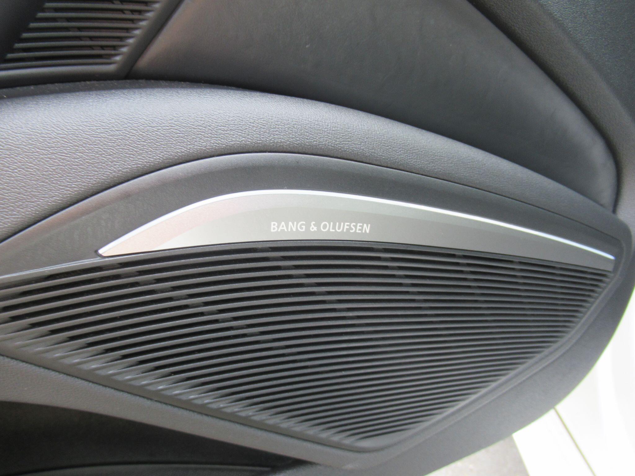 Audi TT - Image 12