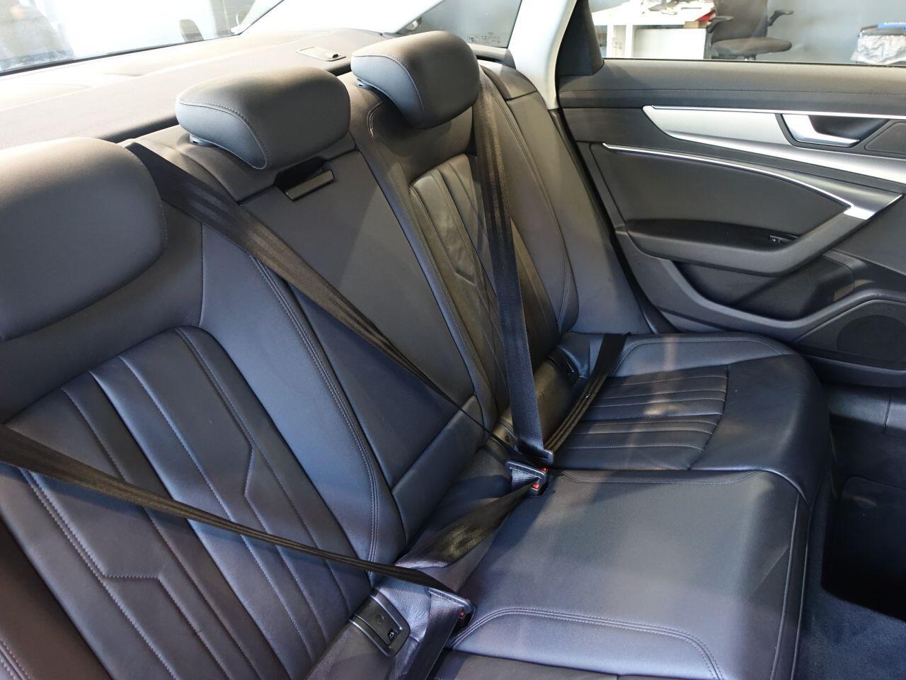 Audi A6 Saloon - Image 14