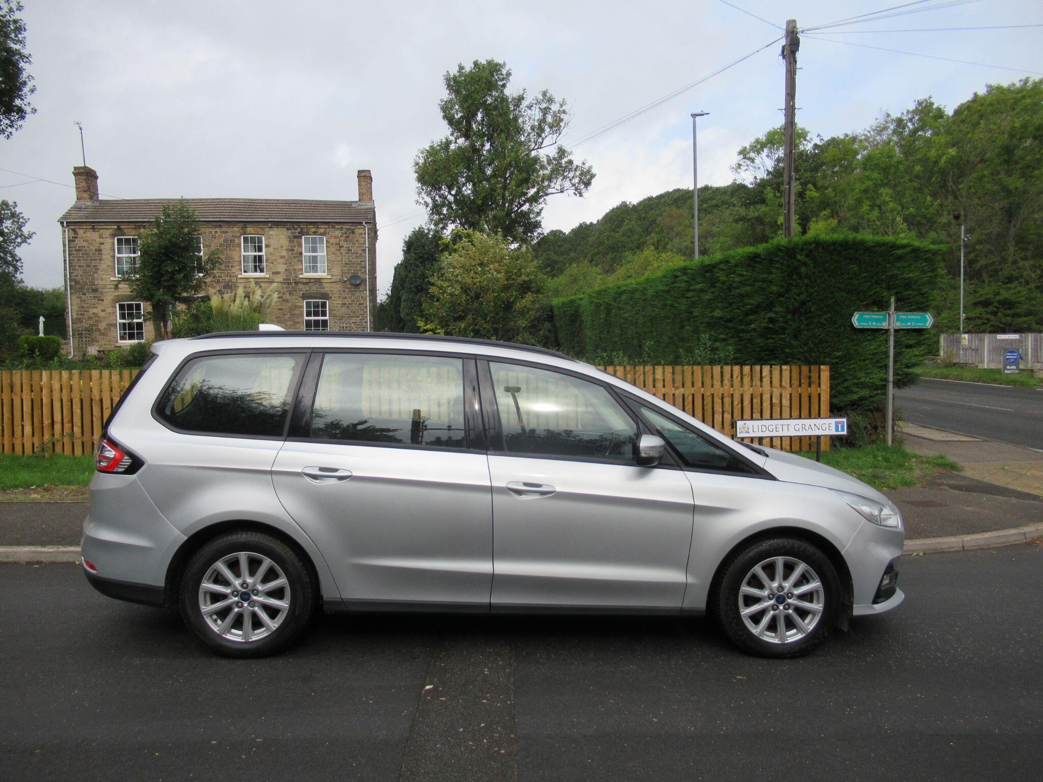 Ford Galaxy - Image 3