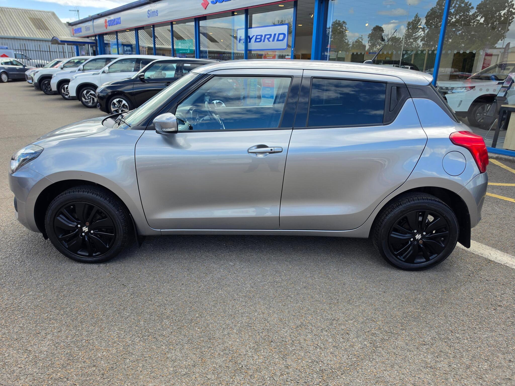 Suzuki Swift - Image 7