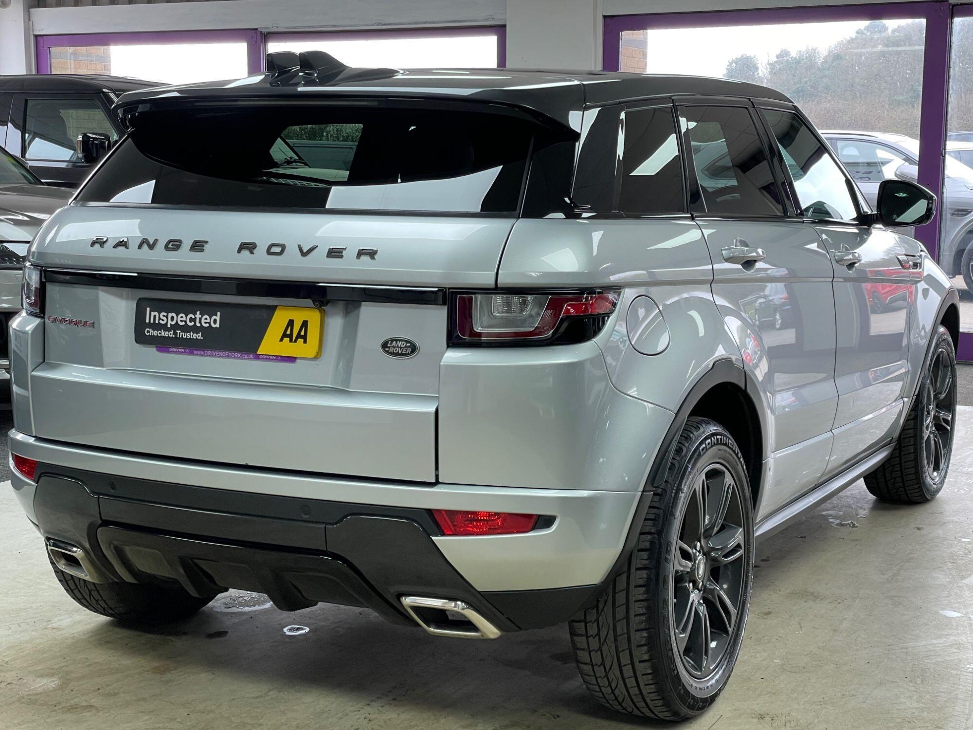 Land Rover Range Rover Evoque - Image 11