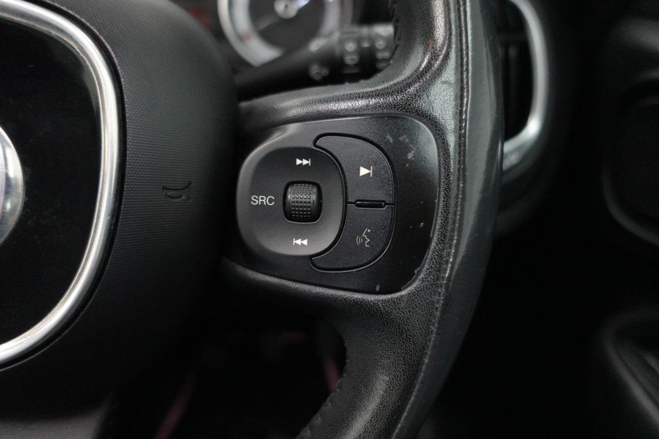 Fiat 500L - Image 15