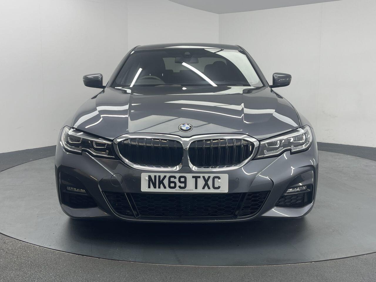 BMW 3 Series - Image 5