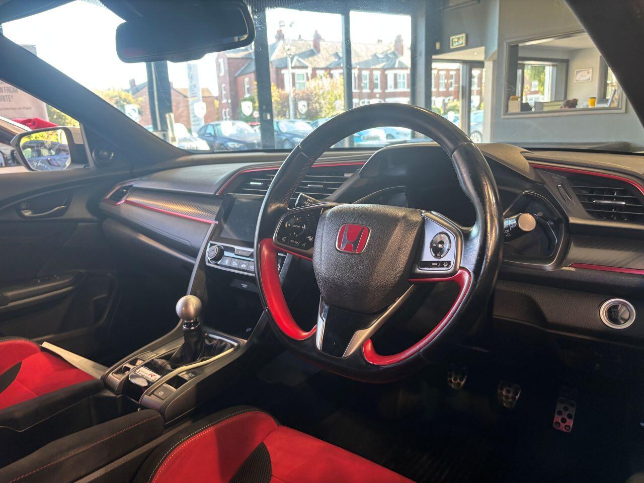 Honda Civic - Image 5