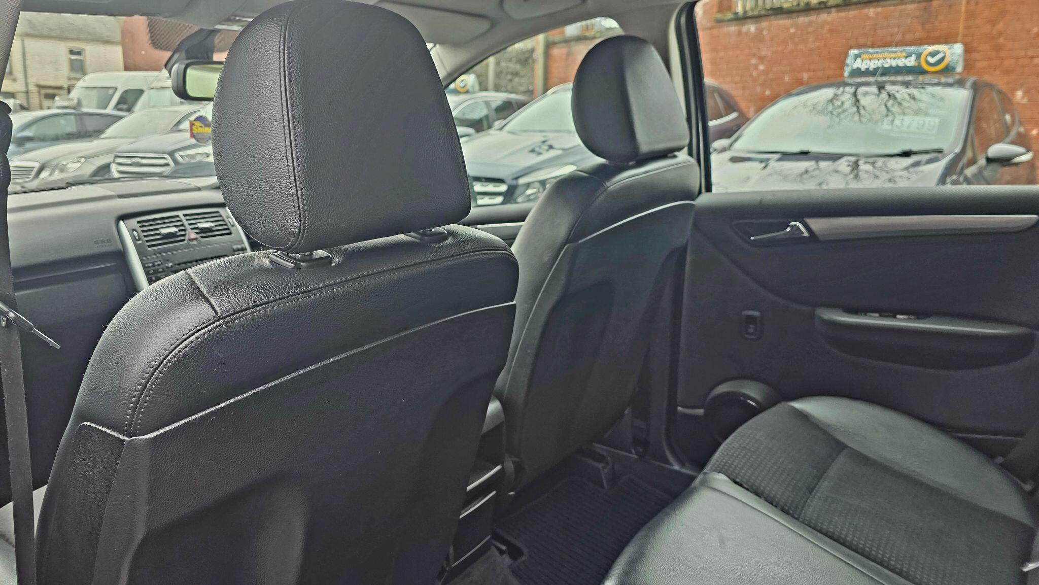 Mercedes B Class - Image 16