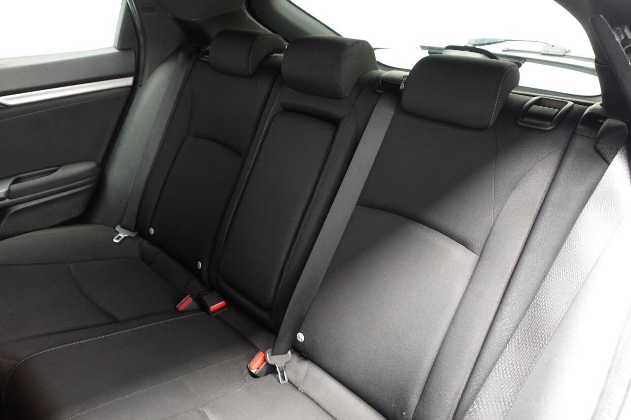 Honda Civic - Image 18