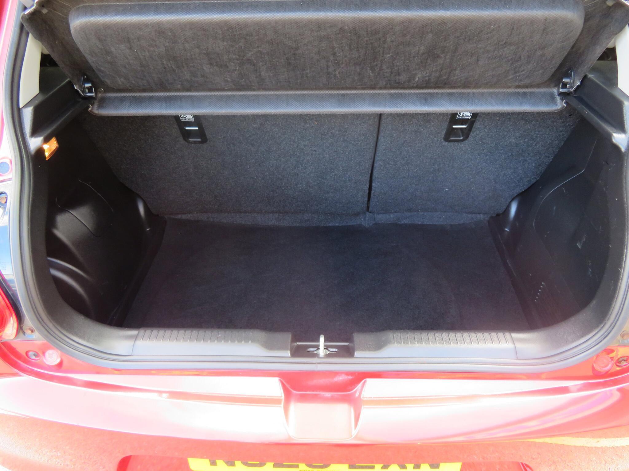 Suzuki Swift - Image 11