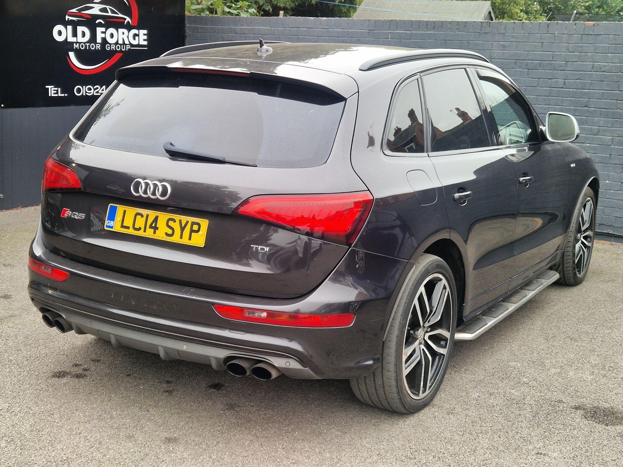 Audi SQ5 - Image 10