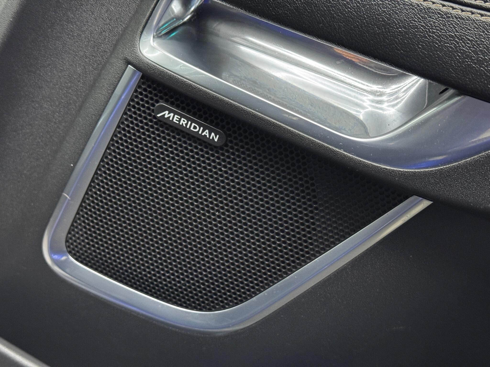 Jaguar E-Pace - Image 38