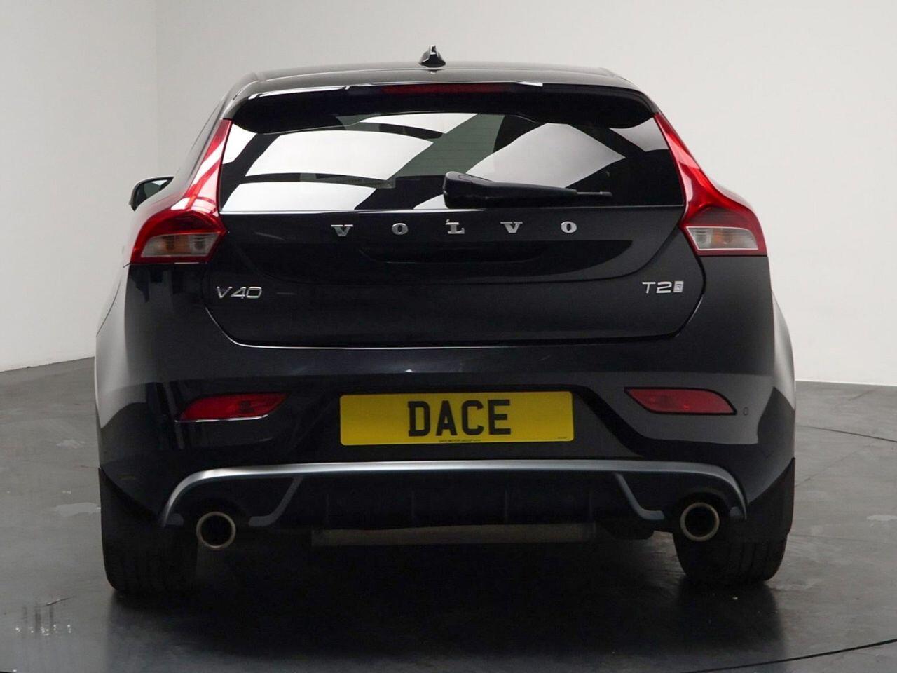 Volvo V40 - Image 20