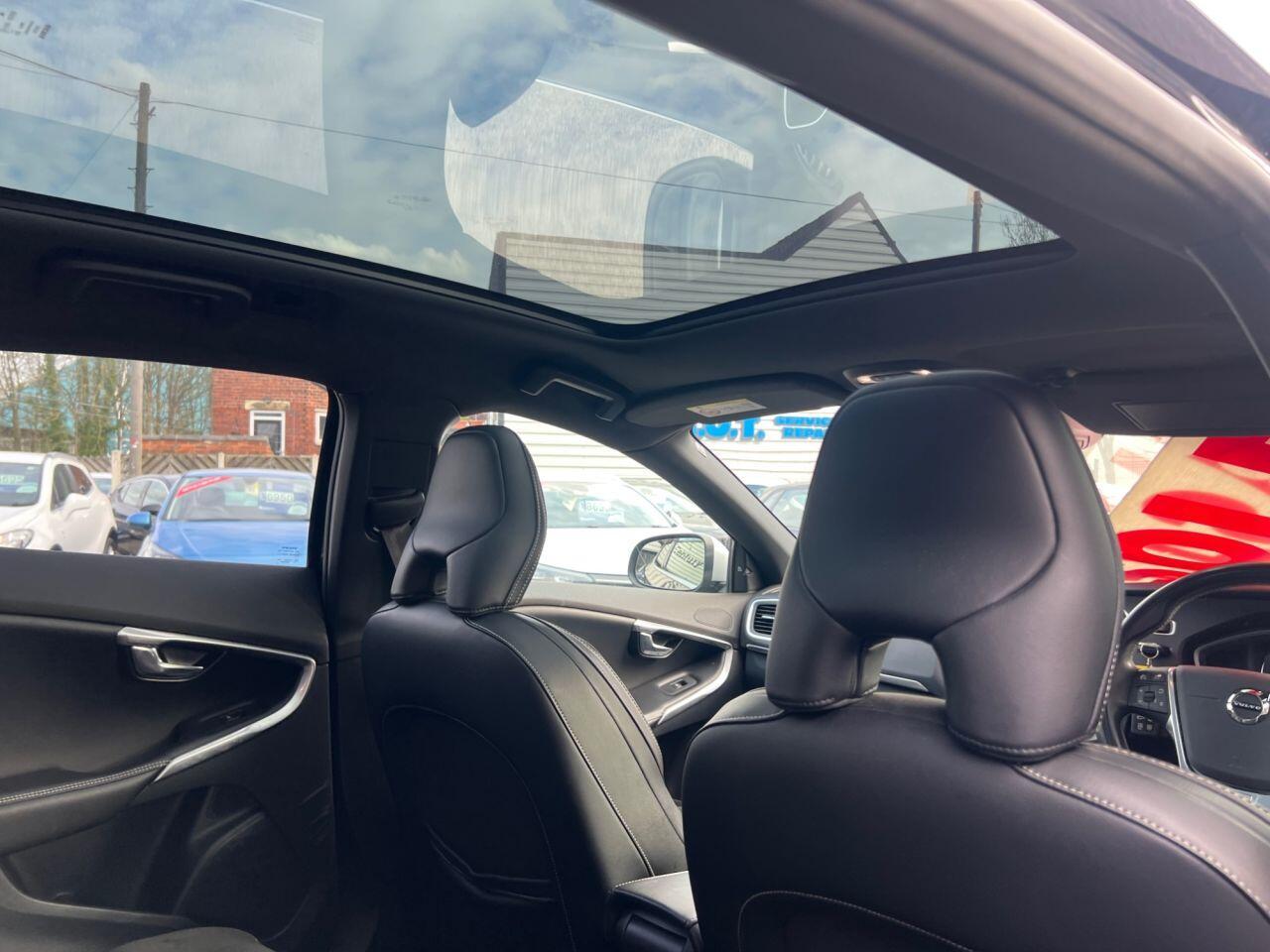 Volvo V40 - Image 19