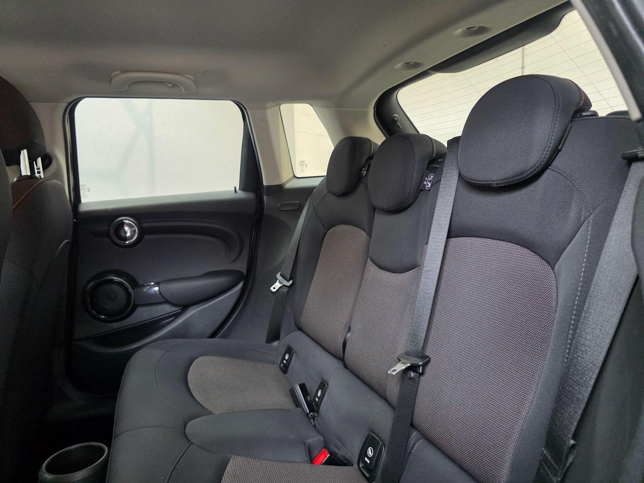 MINI Hatch - Image 28