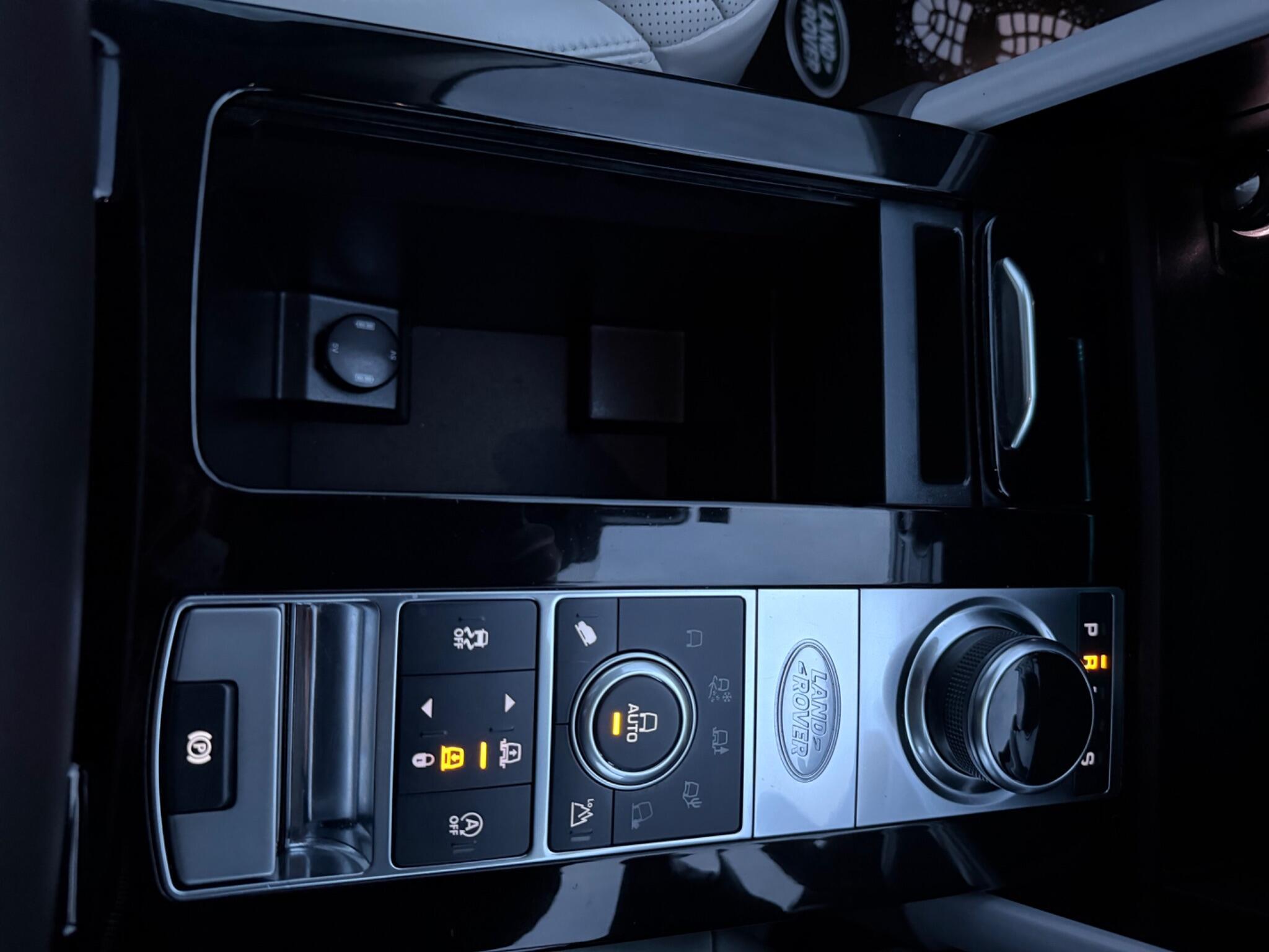 Land Rover Discovery - Image 95