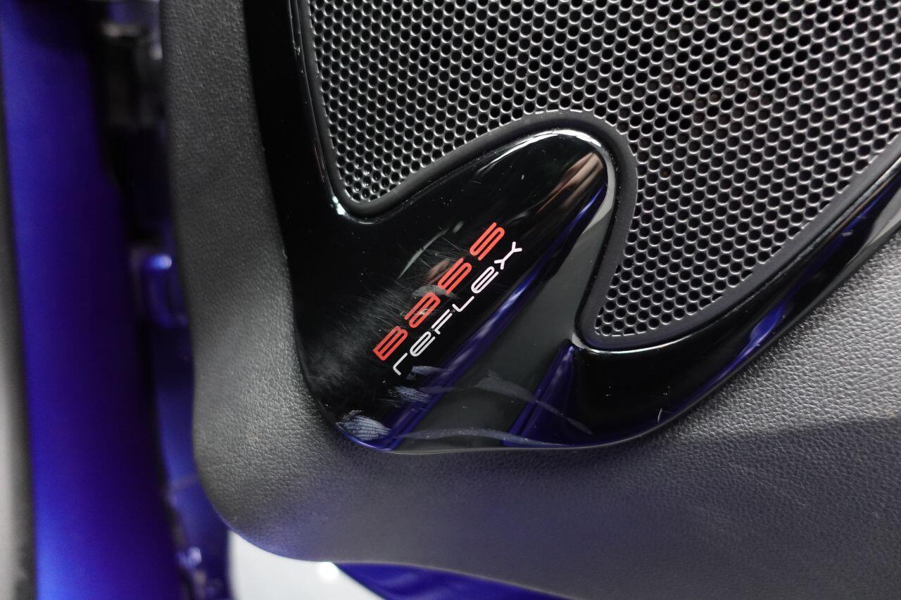 Renault Clio - Image 21