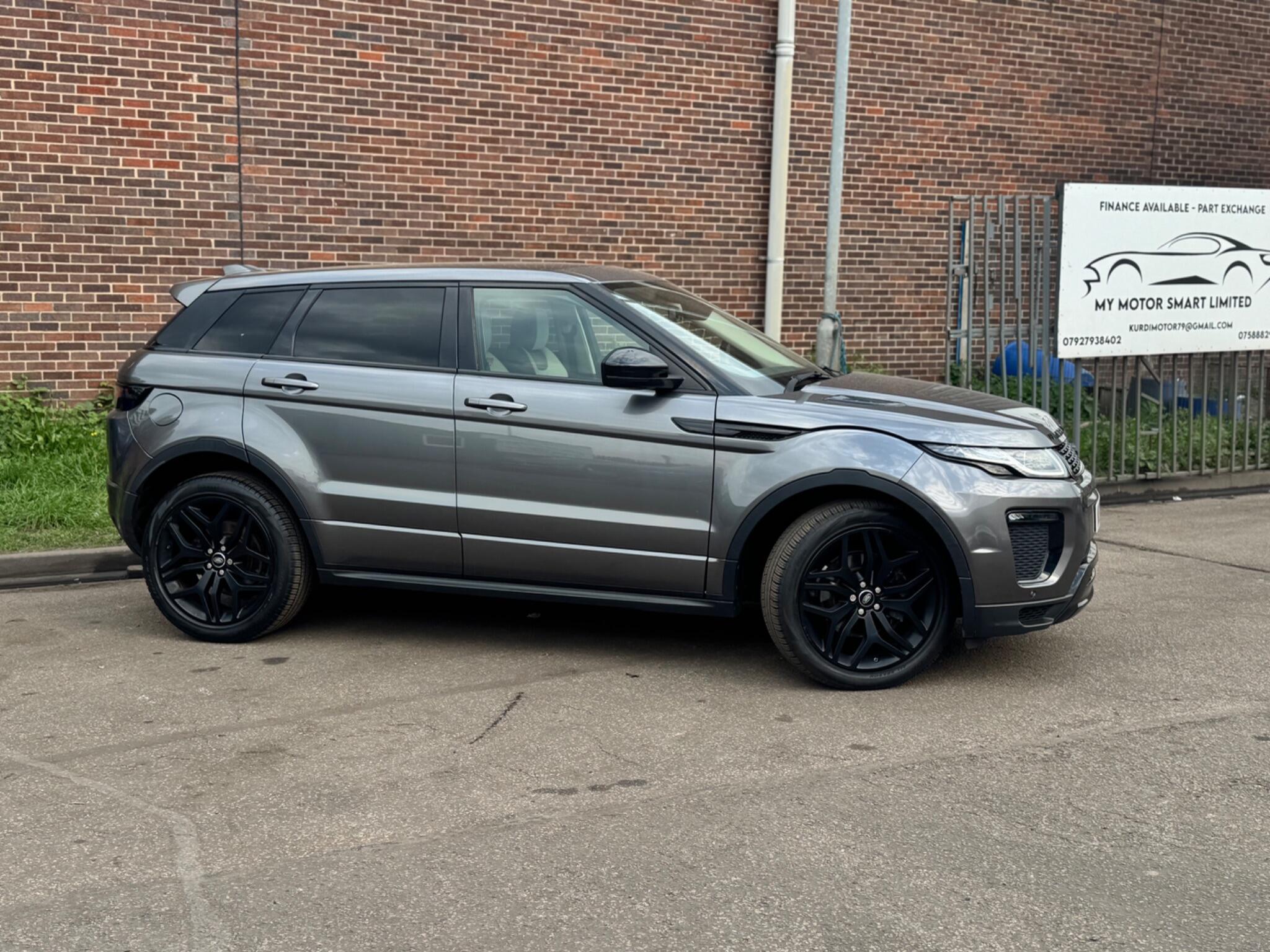 Land Rover Range Rover Evoque - Image 12