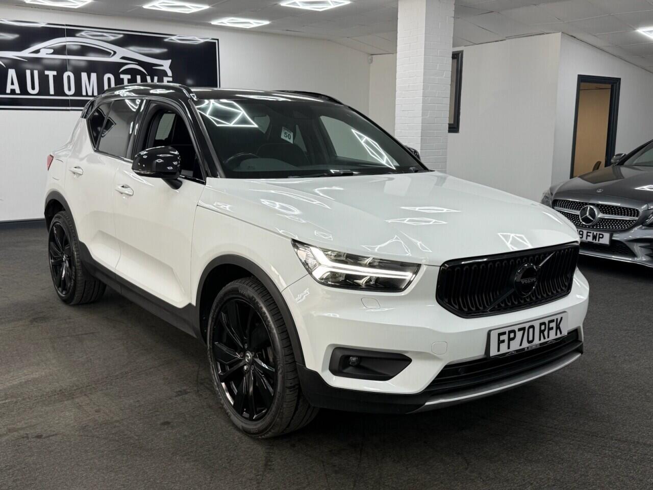 Volvo XC40 - Image 4