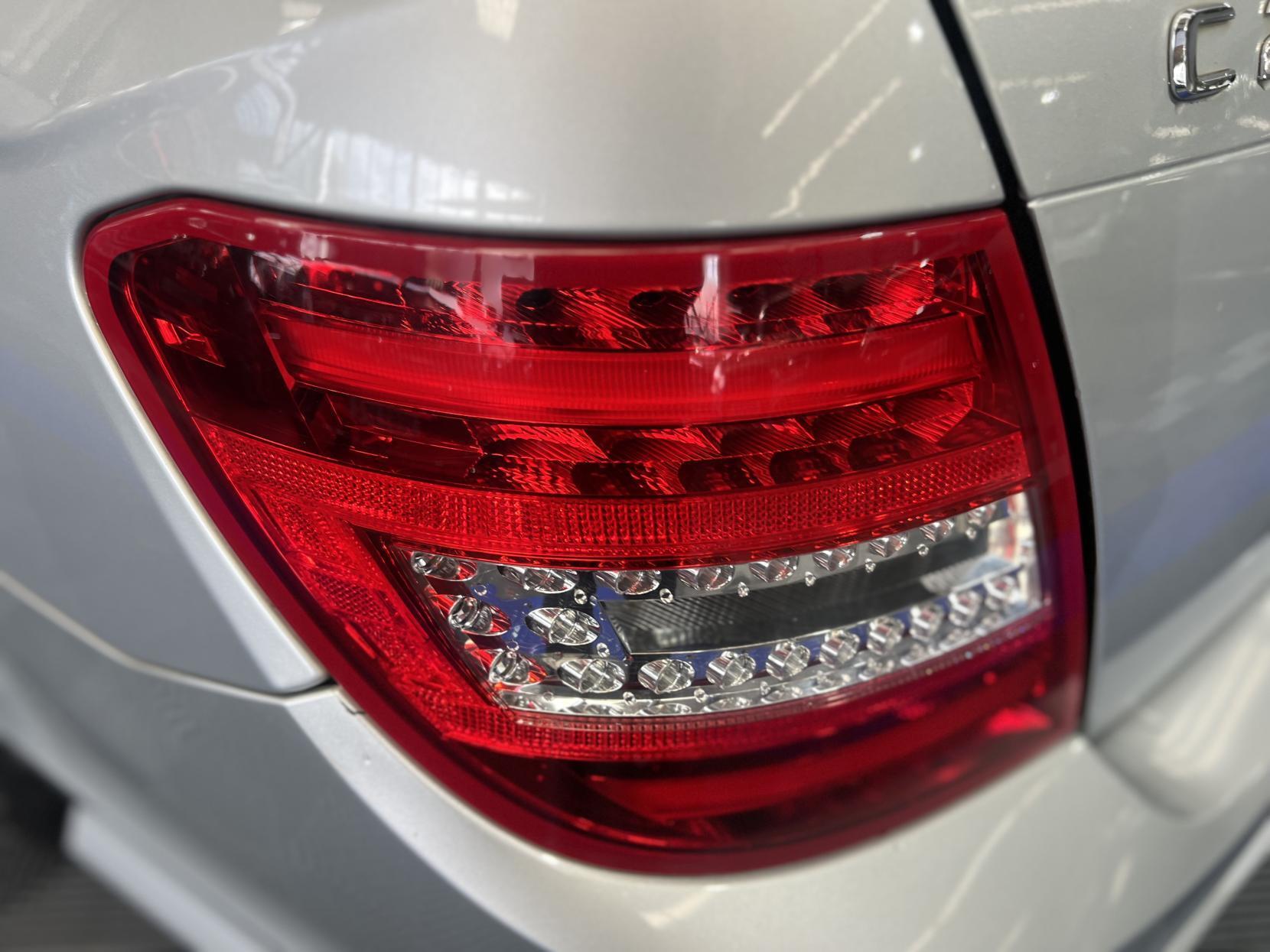 Mercedes C Class - Image 15