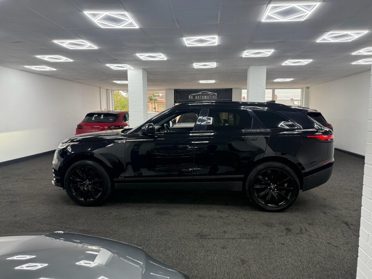 Land Rover Range Rover Velar - Image 7