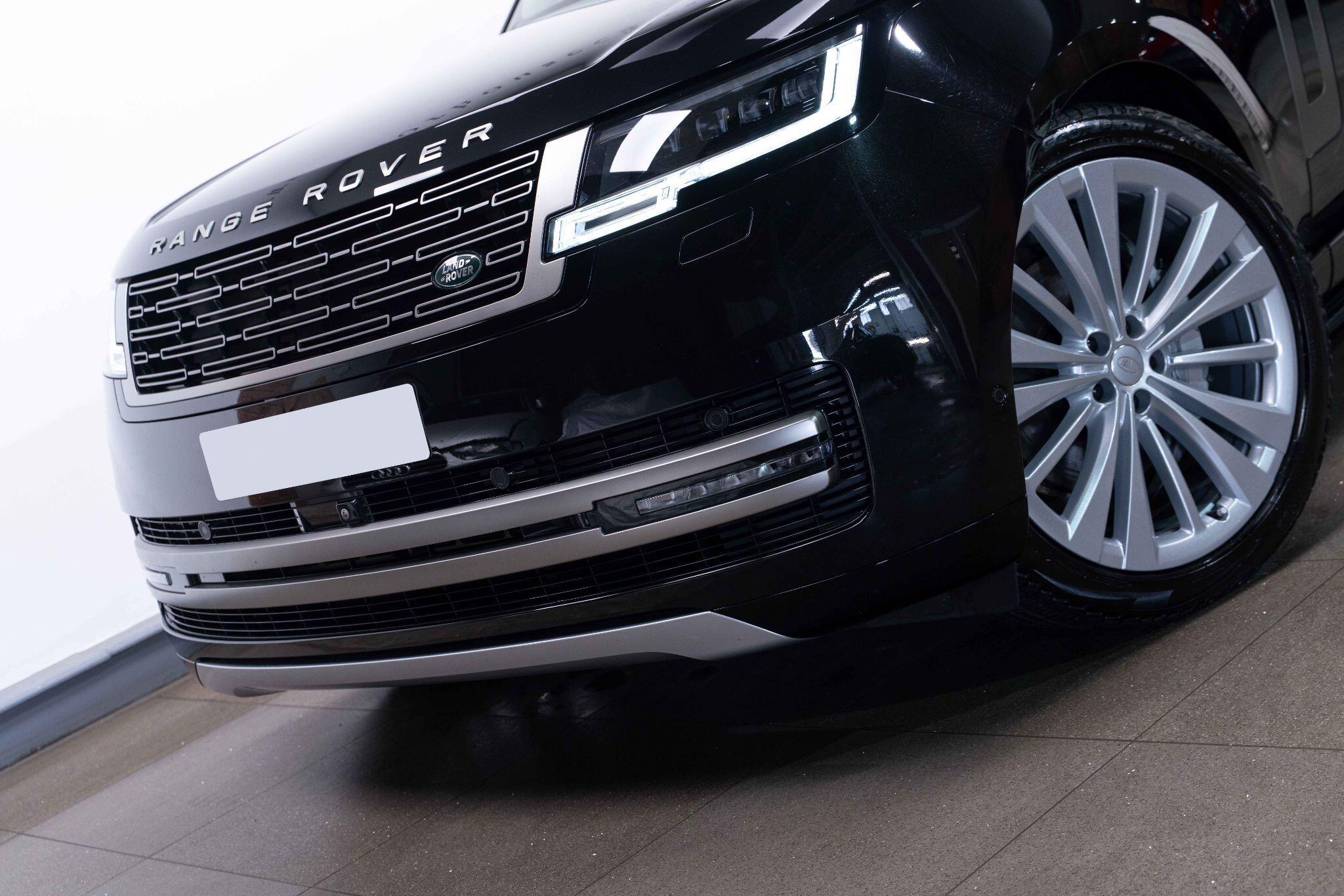 Land Rover Range Rover - Image 7