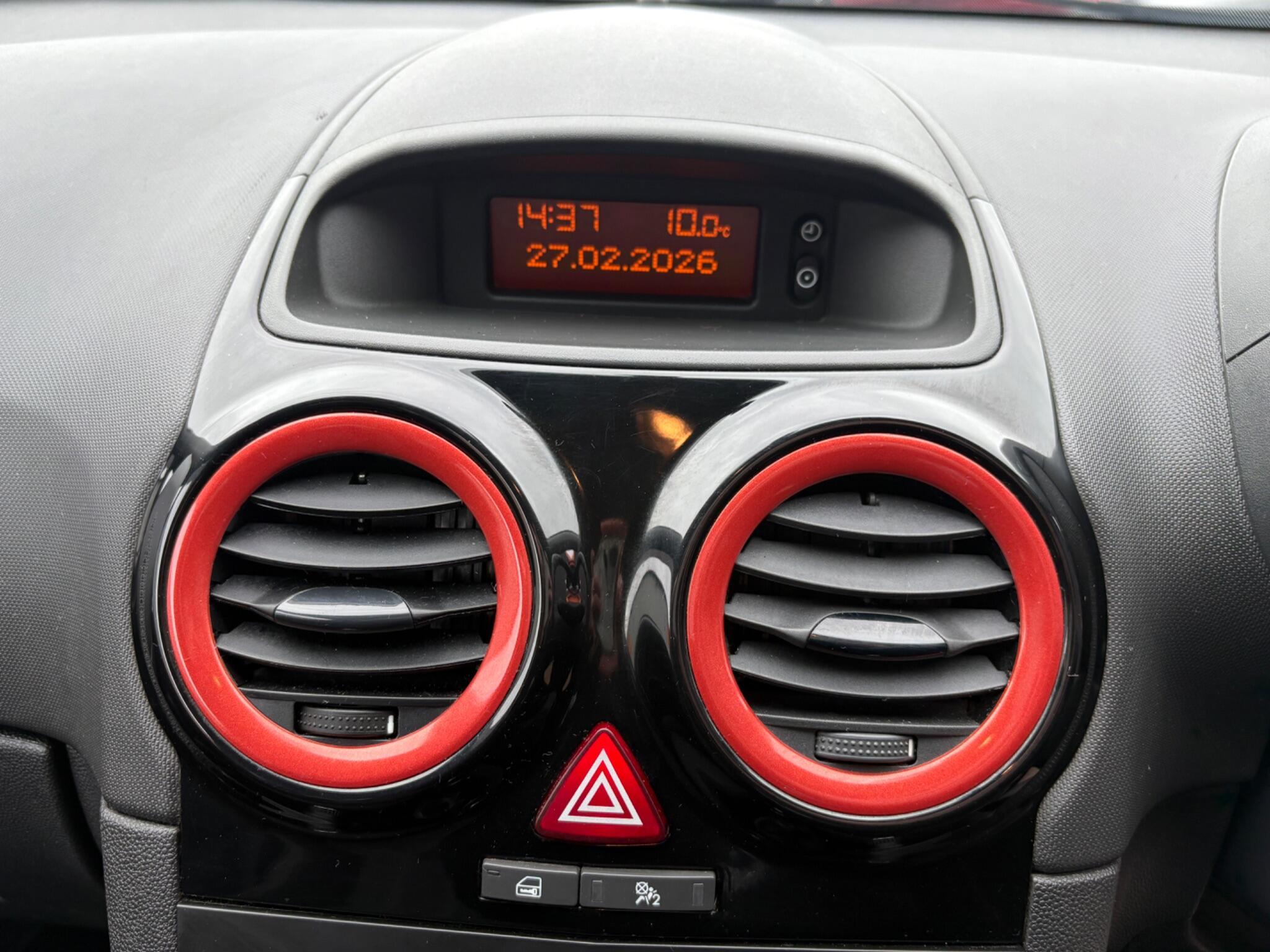 Vauxhall Corsa - Image 22