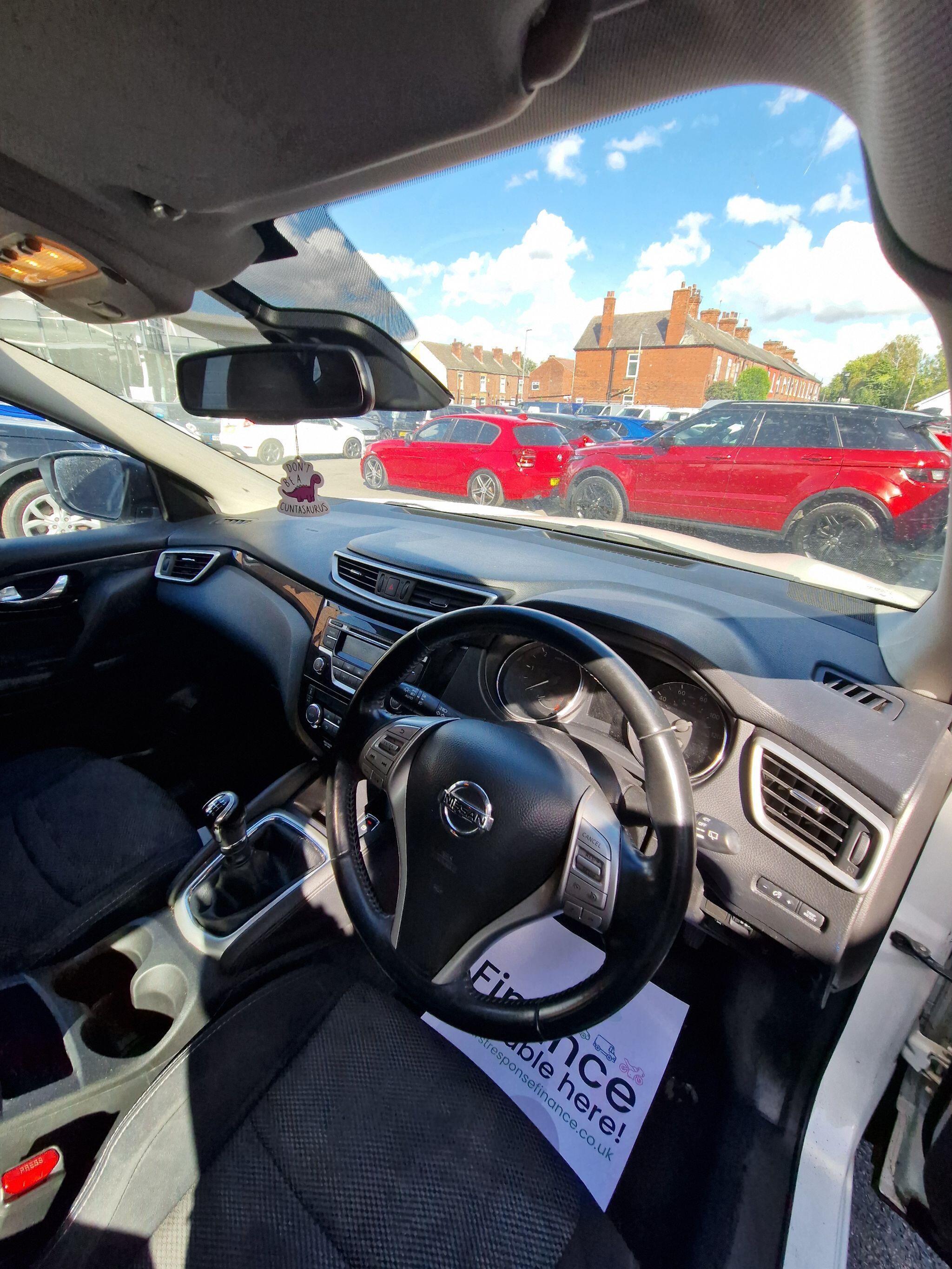 Nissan Qashqai - Image 29