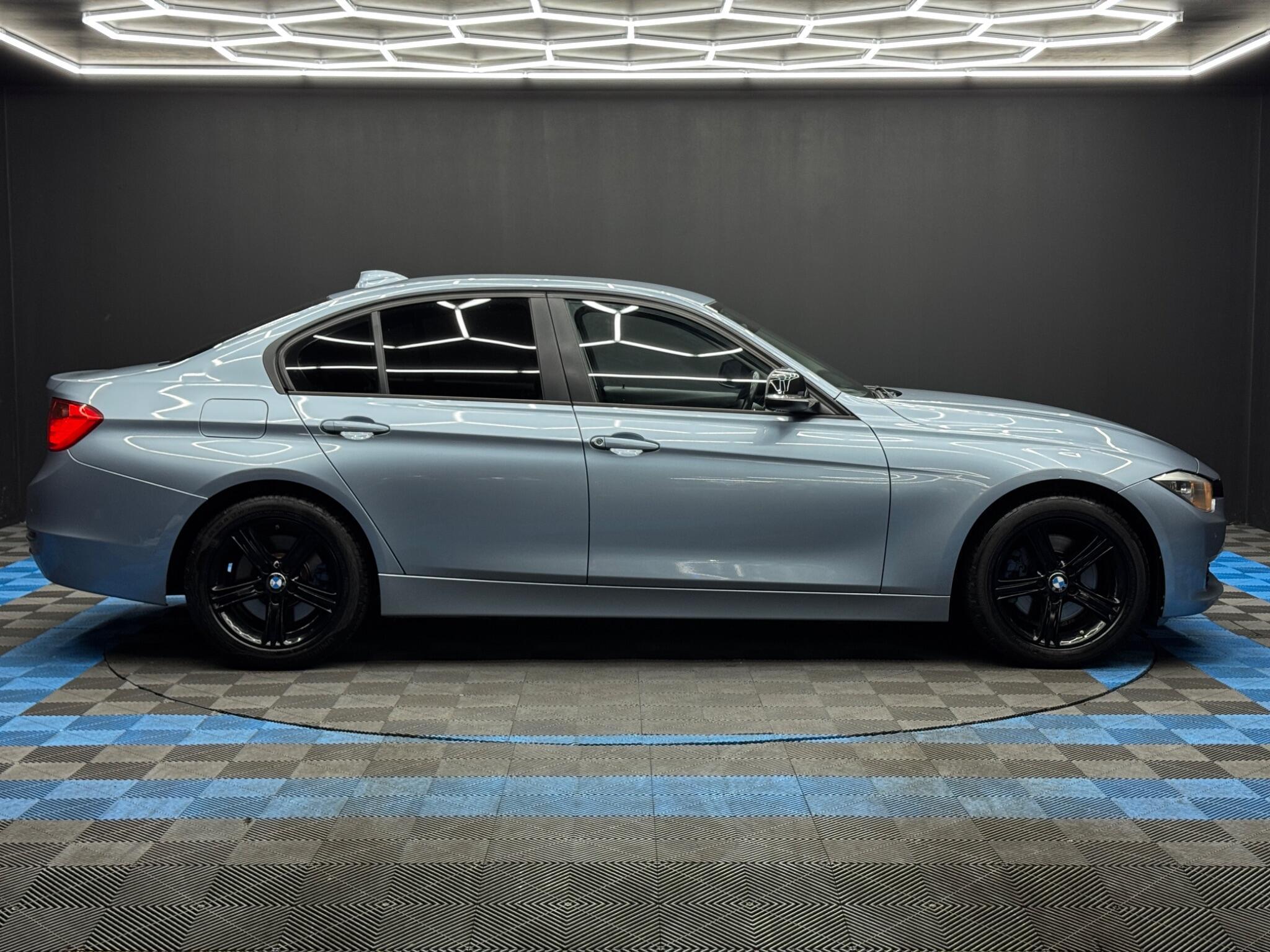 BMW 3 Series - Image 4